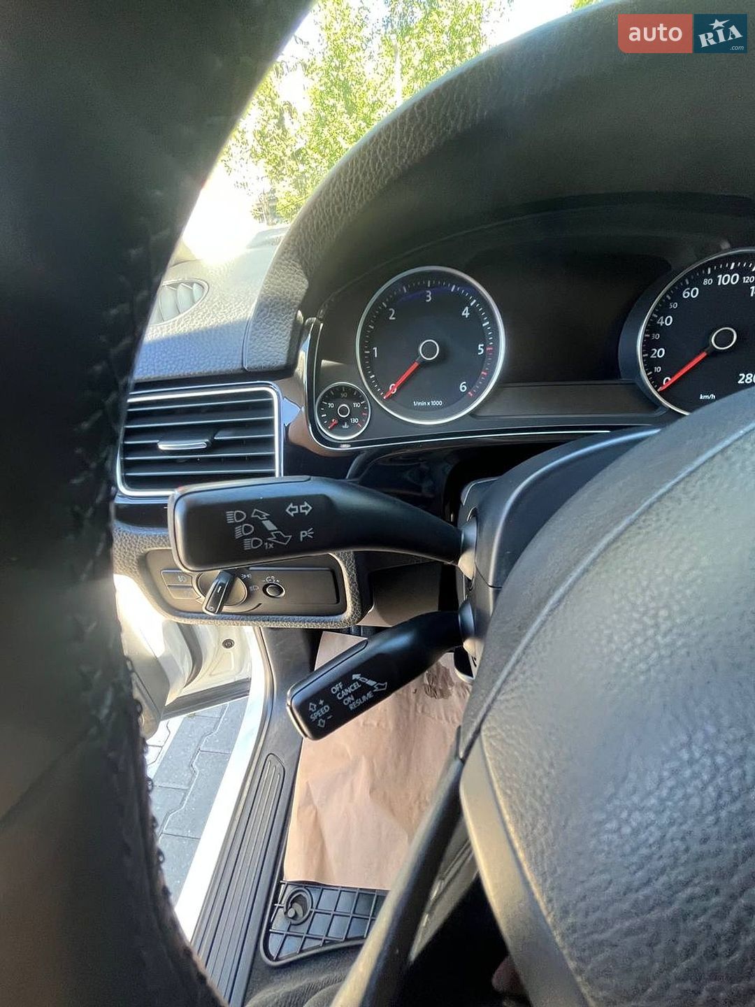 Volkswagen Touareg 2014 VIN WVGZZZ7PZFD008045 фото оголошення 35 з 51