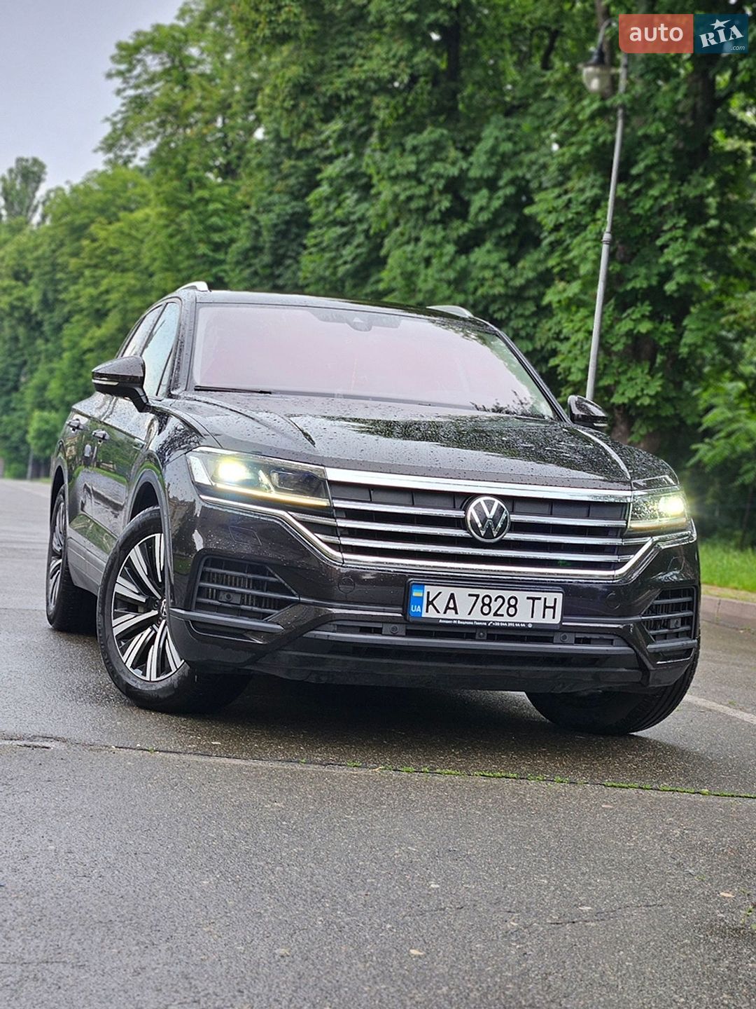Volkswagen Touareg 2021 VIN WVGZZZCRZND004980 фото оголошення 12 з 30