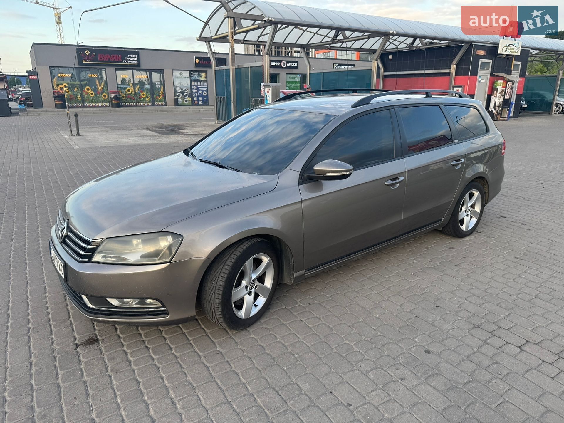 Volkswagen Passat 2011 VIN WVWZZZ3CZBE343112 фото оголошення 2 з 8