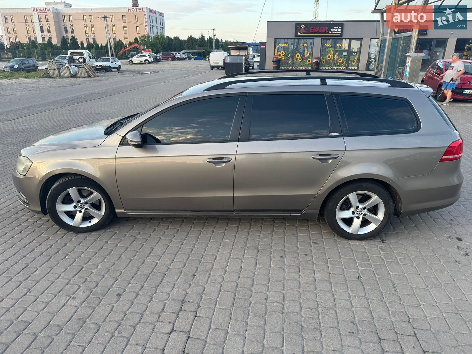 Volkswagen Passat 2011 VIN WVWZZZ3CZBE343112 фото оголошення 3 з 8