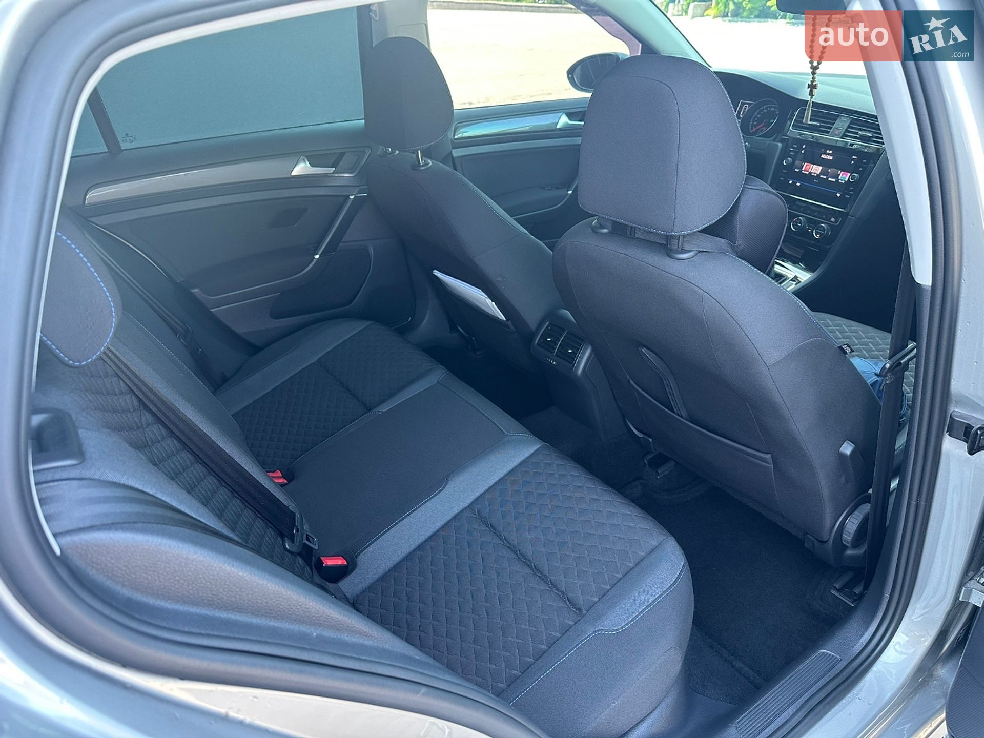 Volkswagen Golf 2018 VIN WVWZZZAUZKW030178 фото оголошення 19 з 22