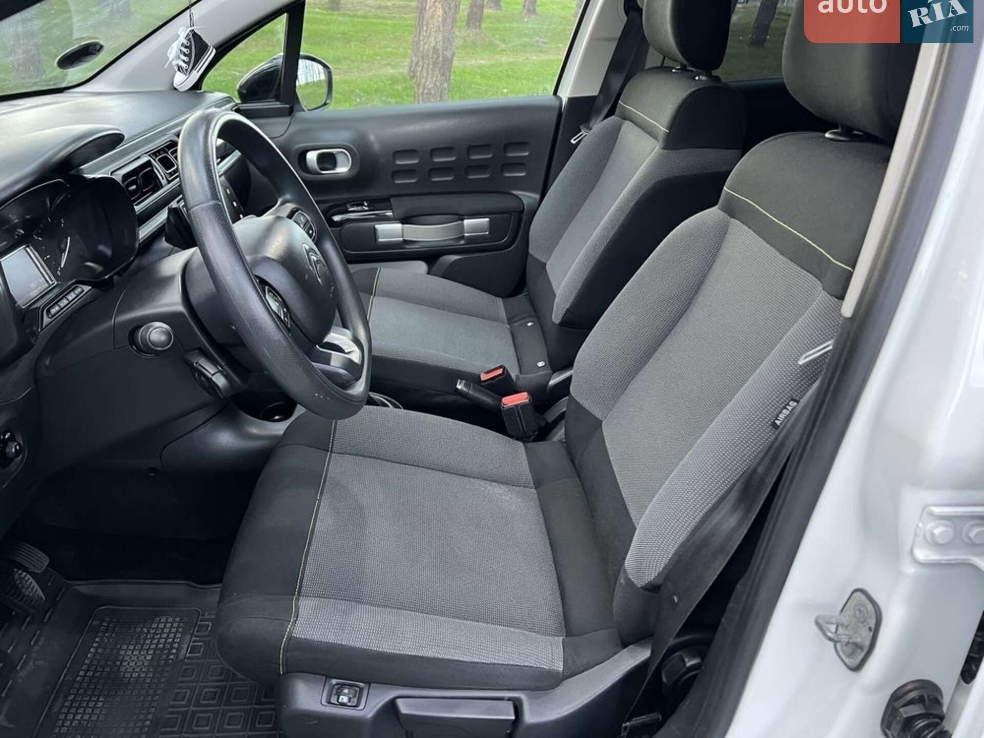 Citroen C3 2017 VIN VF7SXBHW6HT623226 фото оголошення 52 з 54
