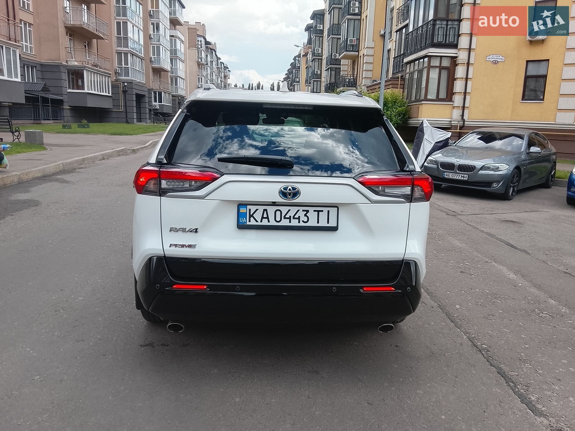 TOYOTA RAV4 2021 VIN JTMAB3FV5MD054346 фото оголошення 2 з 17