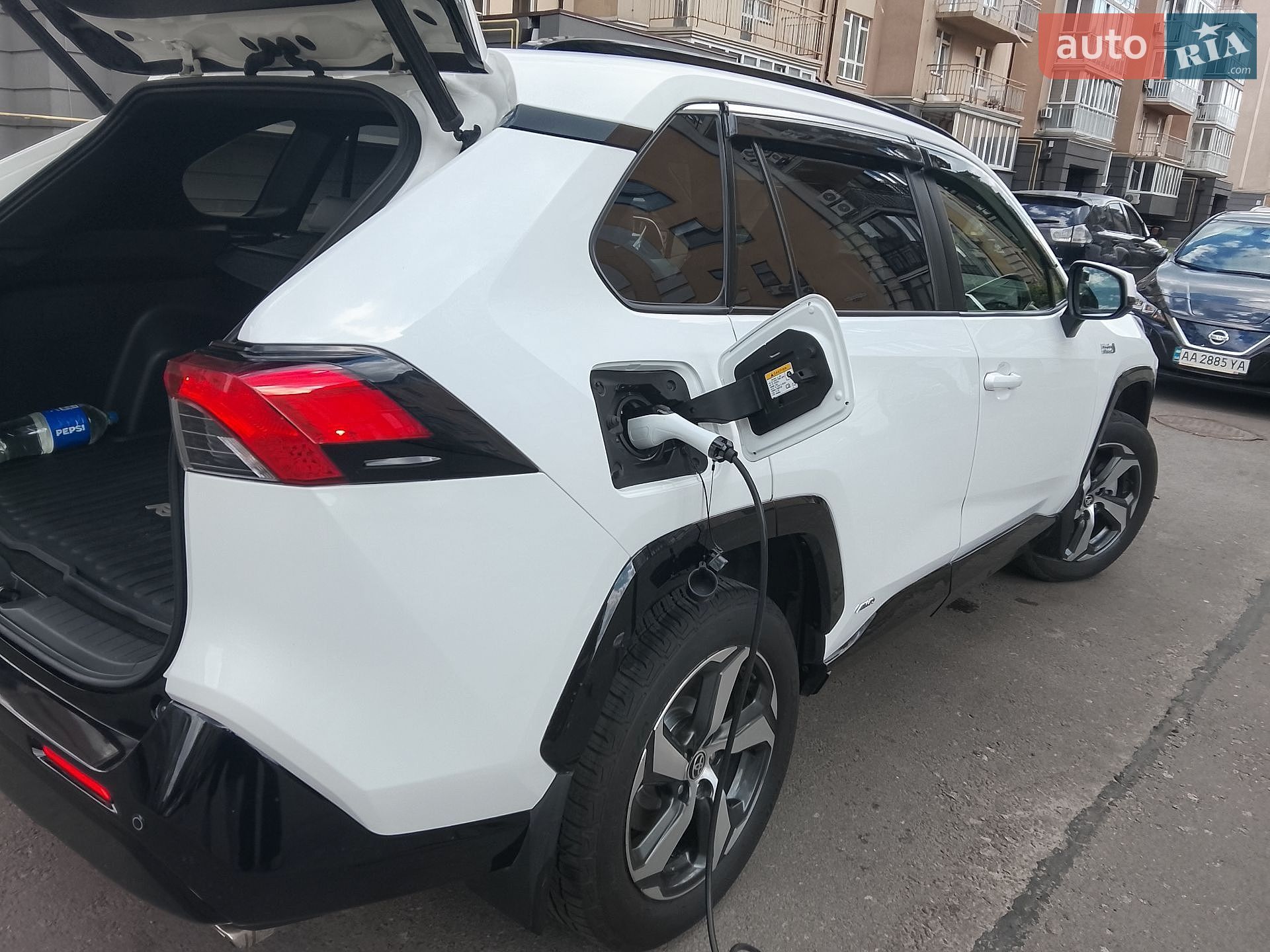 TOYOTA RAV4 2021 VIN JTMAB3FV5MD054346 фото оголошення 7 з 17