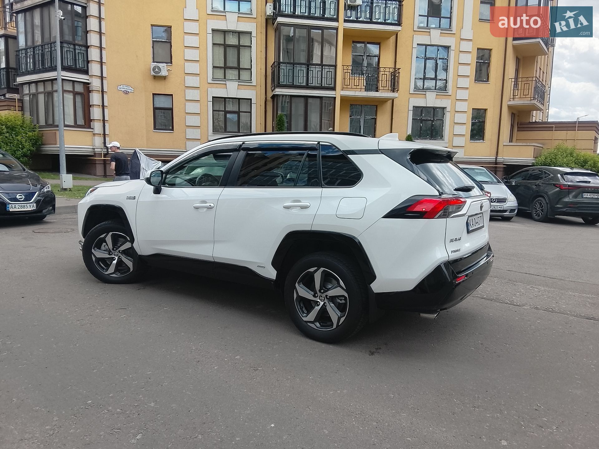 TOYOTA RAV4 2021 VIN JTMAB3FV5MD054346 фото оголошення 4 з 17