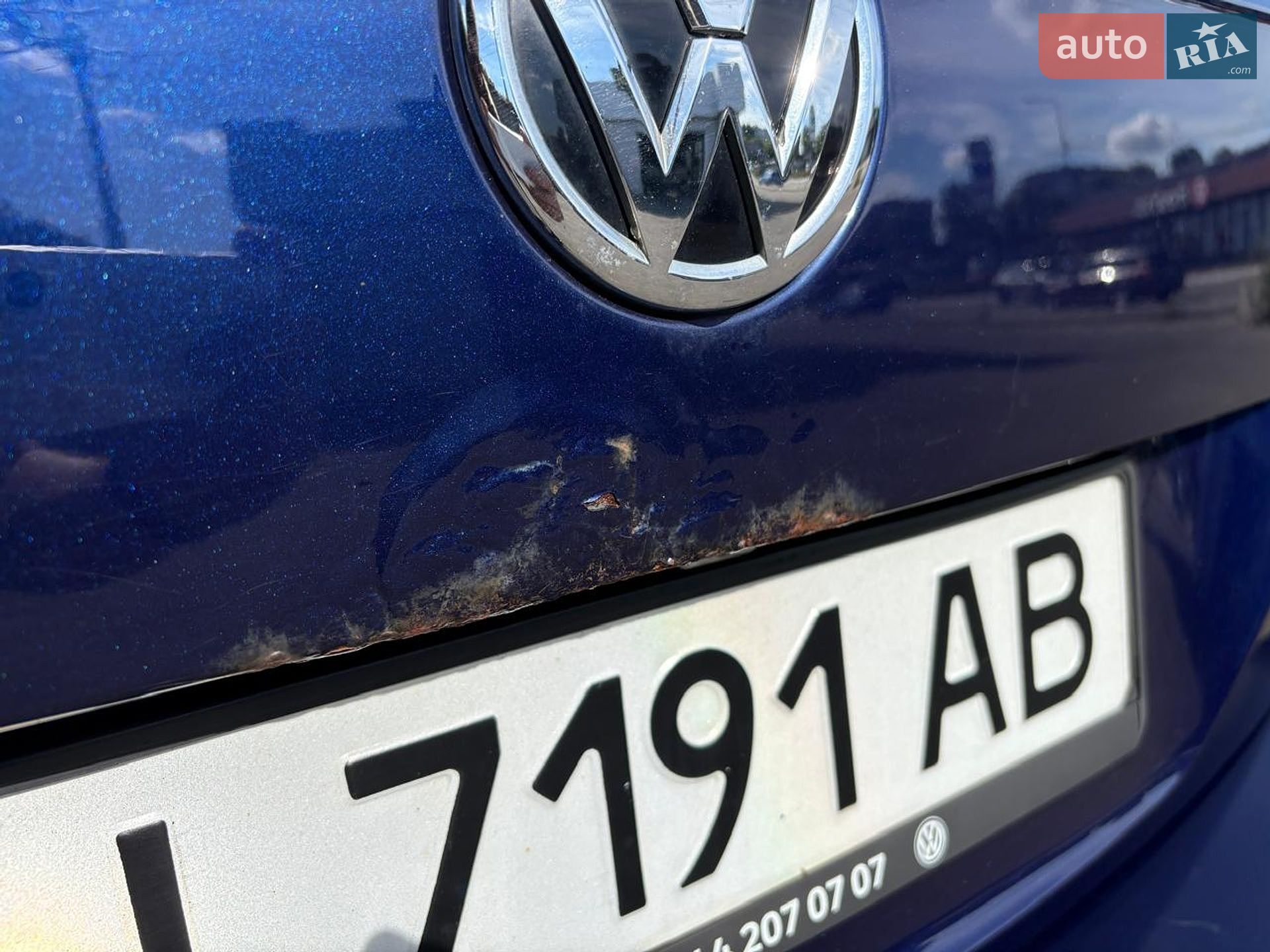 Volkswagen Tiguan 2018 VIN WVGZZZ5NZJW892985 фото оголошення 2 з 14