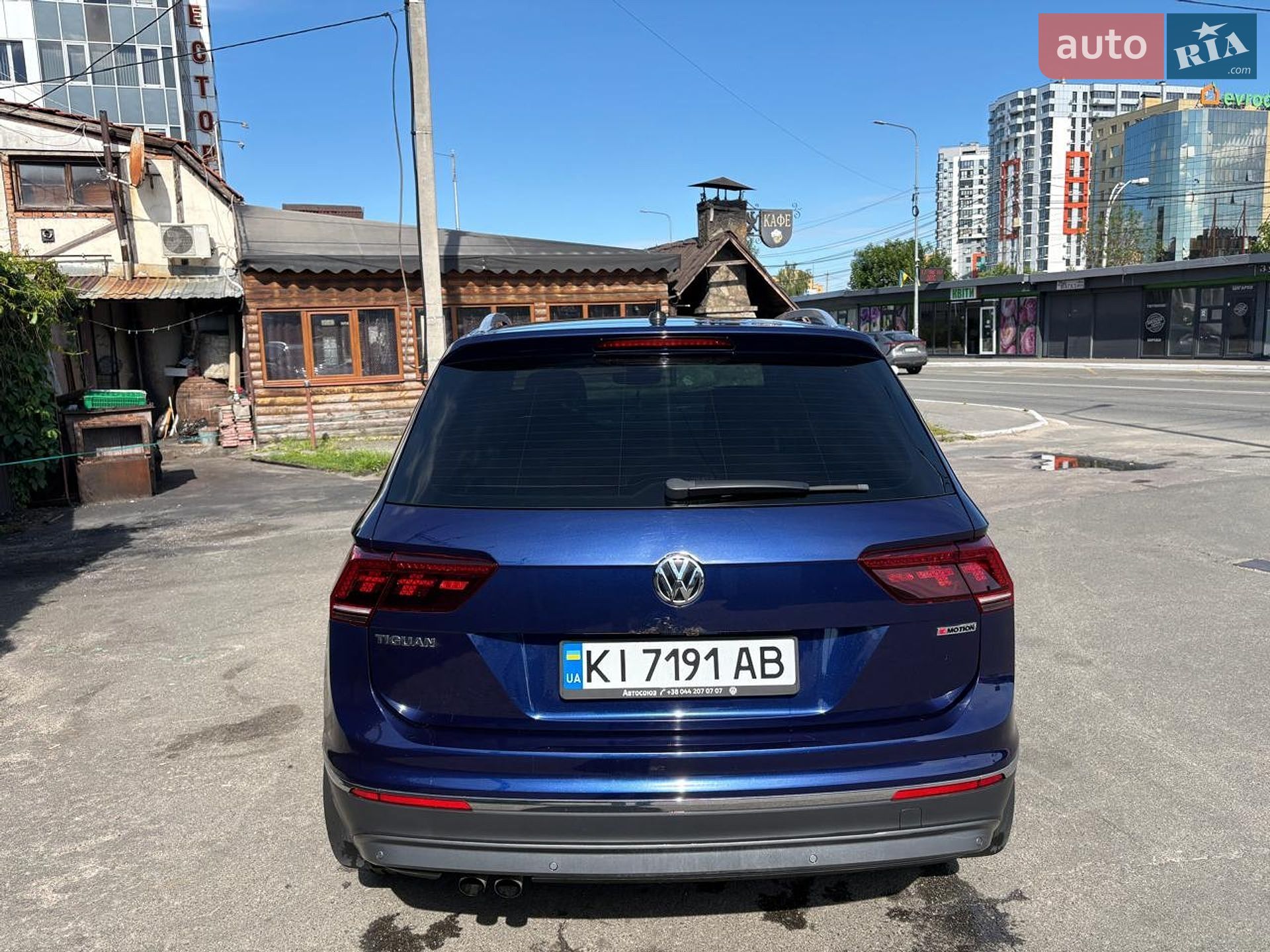 Volkswagen Tiguan 2018 VIN WVGZZZ5NZJW892985 фото оголошення 4 з 14