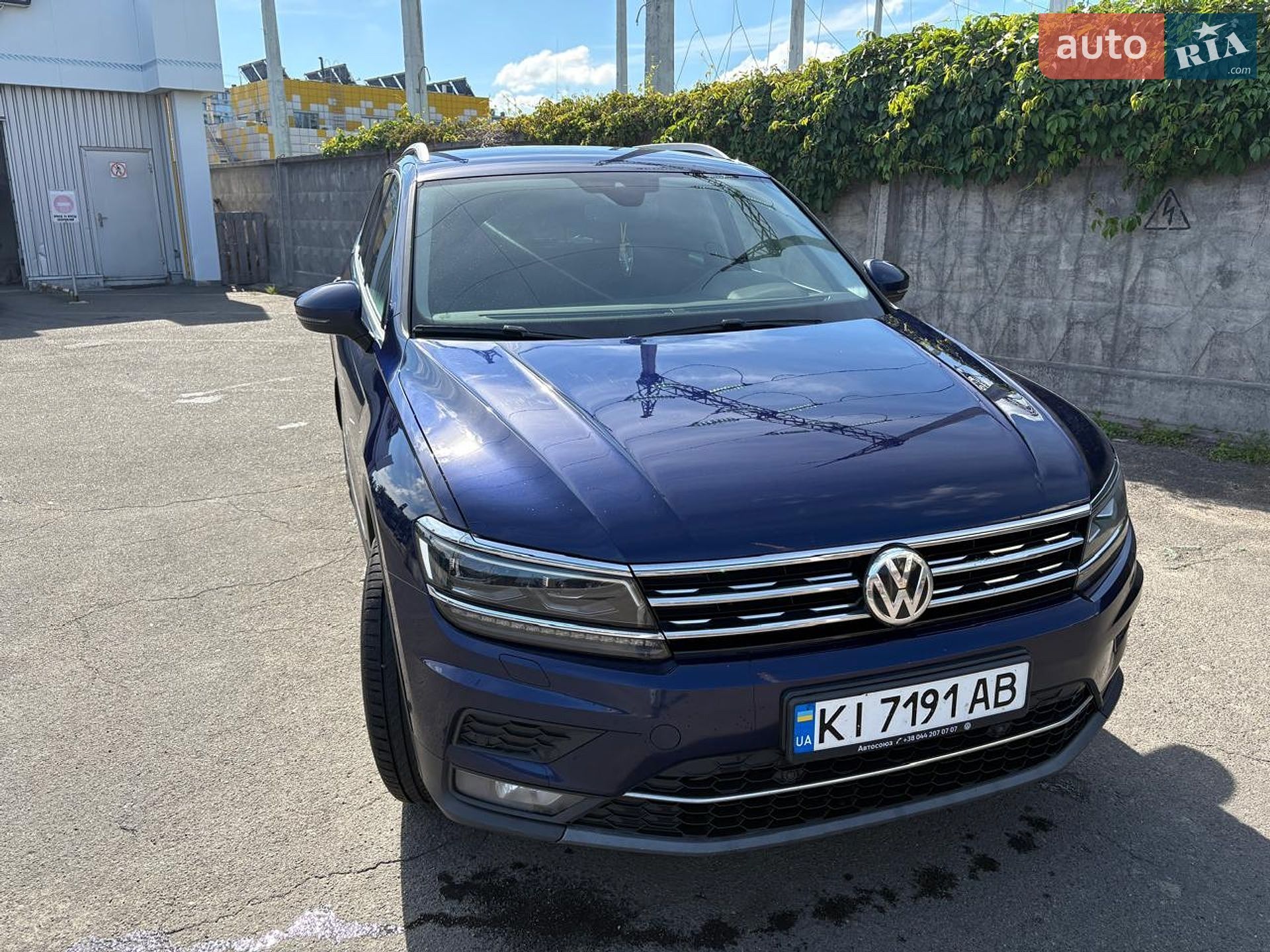 Volkswagen Tiguan 2018 VIN WVGZZZ5NZJW892985 фото оголошення 14 з 14