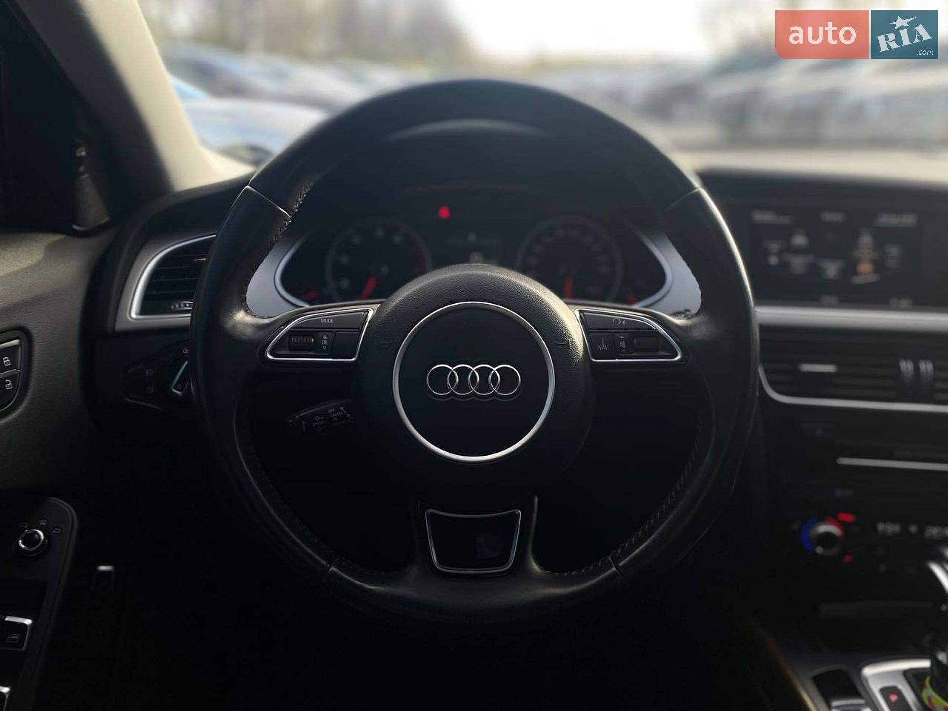 AUDI A4 2015 VIN WAUFFAFL8FN000465 фото оголошення 46 з 51