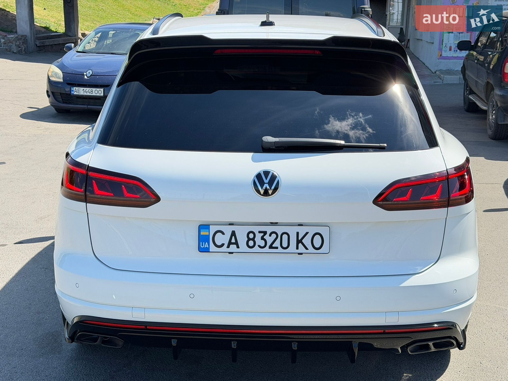 Volkswagen Touareg 2019 VIN WVGZZZCRZKD049232 фото оголошення 9 з 28