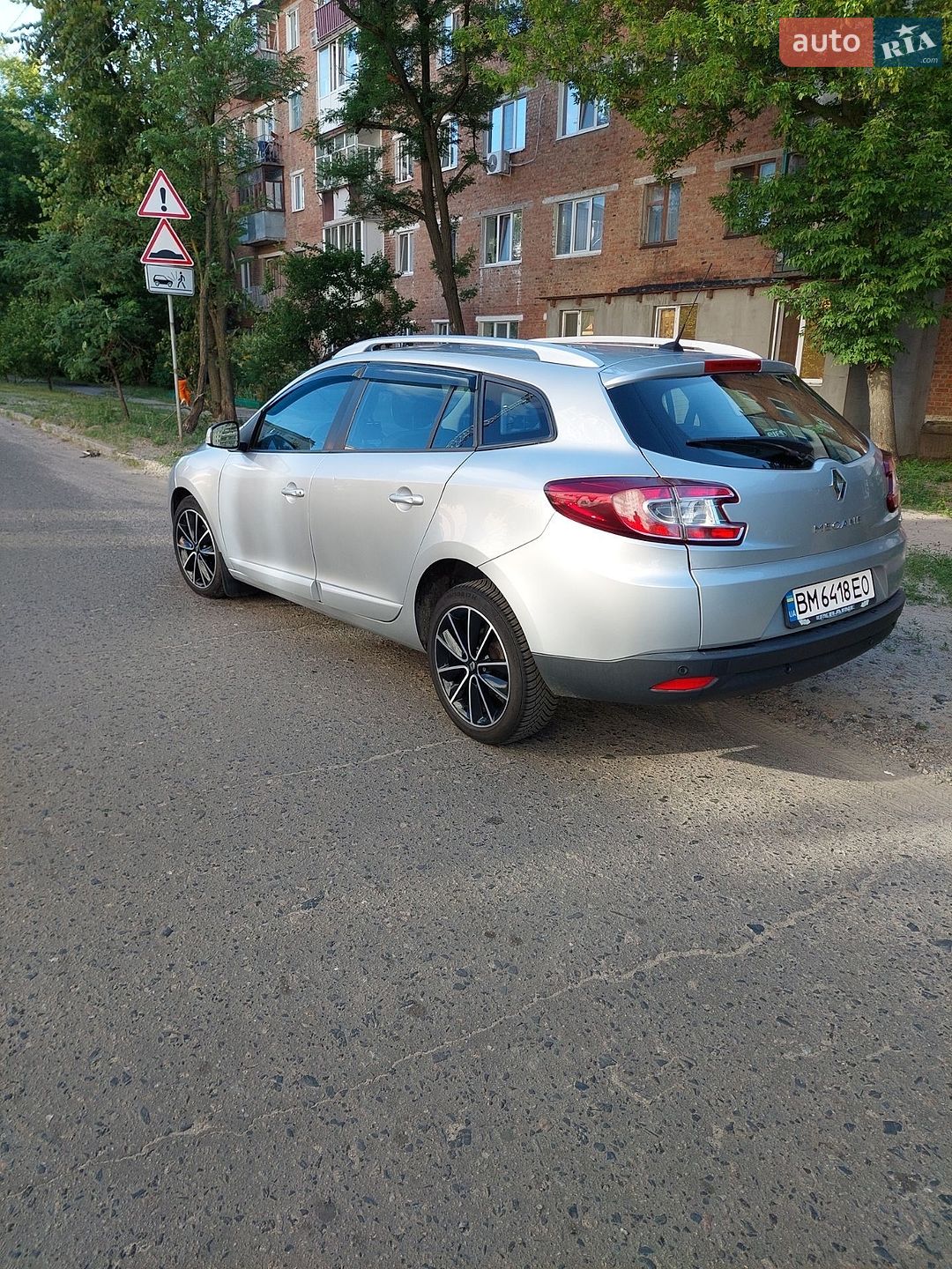 Renault Megane 2014 VIN VF1KZ140652163441 фото оголошення 4 з 28