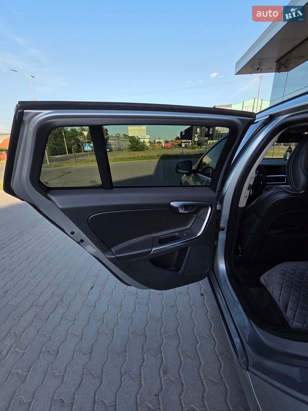 Volvo V60 2012 VIN YV1FW84ABC1080437 фото оголошення 20 з 34