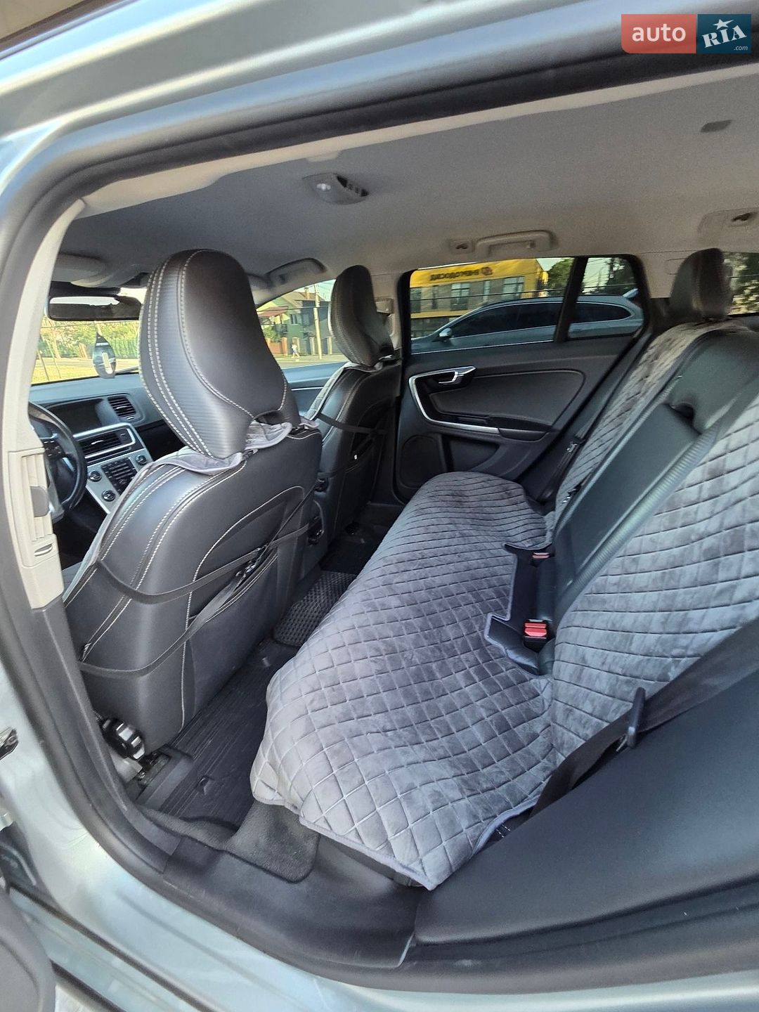 Volvo V60 2012 VIN YV1FW84ABC1080437 фото оголошення 21 з 34