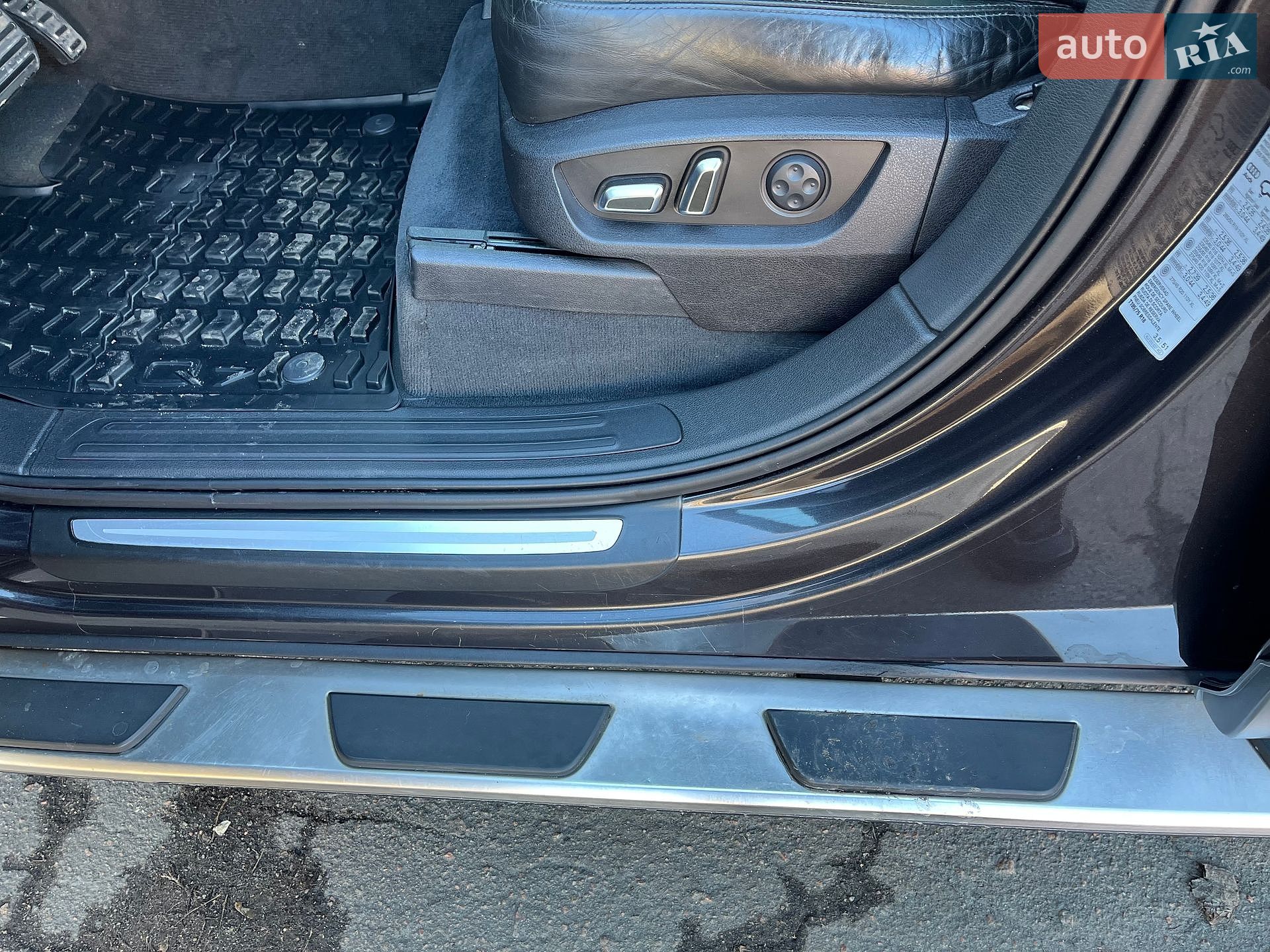 Audi Q7 2009 VIN WAUZZZ4L99D029991 фото оголошення 22 з 42