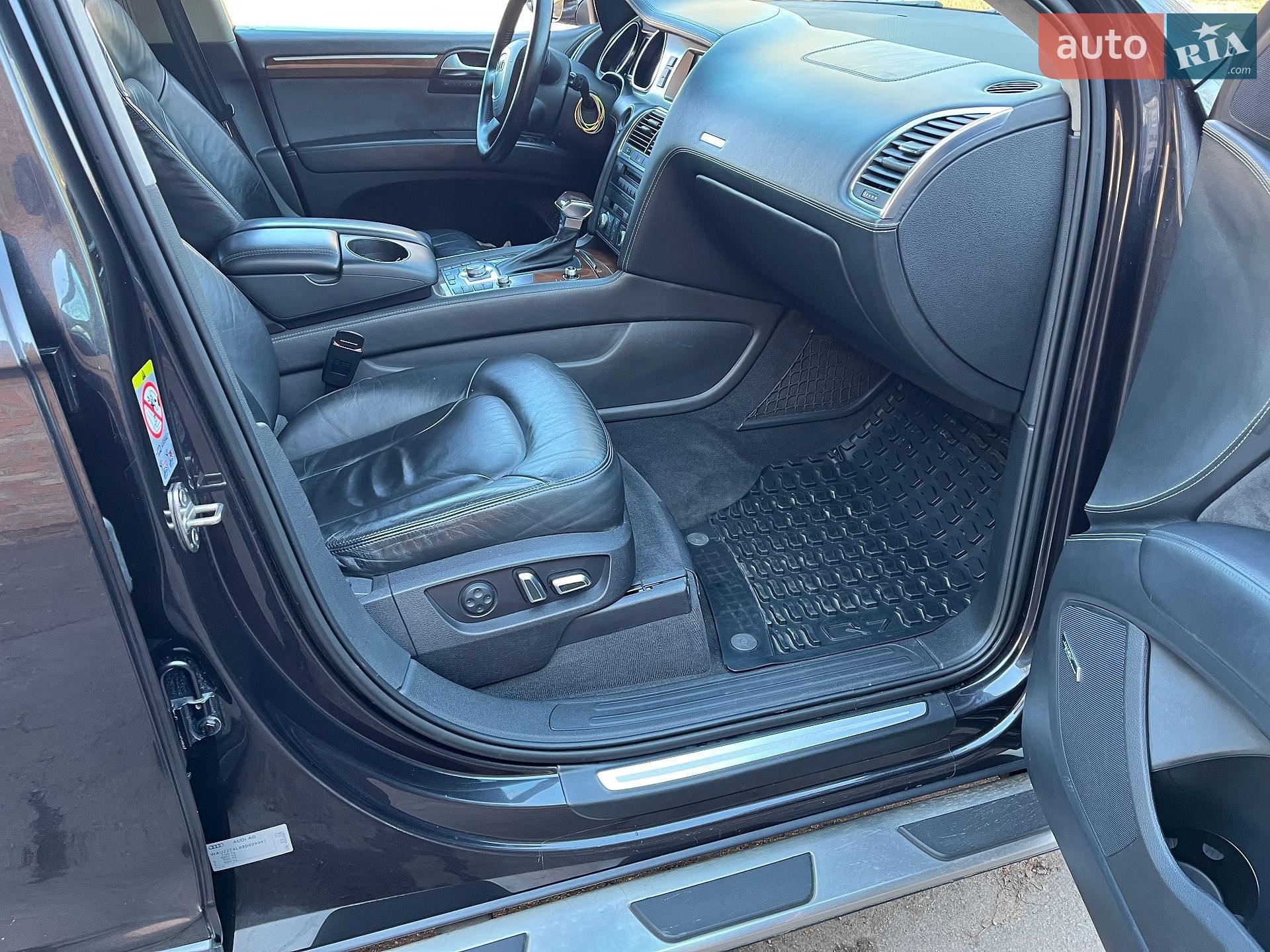 Audi Q7 2009 VIN WAUZZZ4L99D029991 фото оголошення 26 з 42