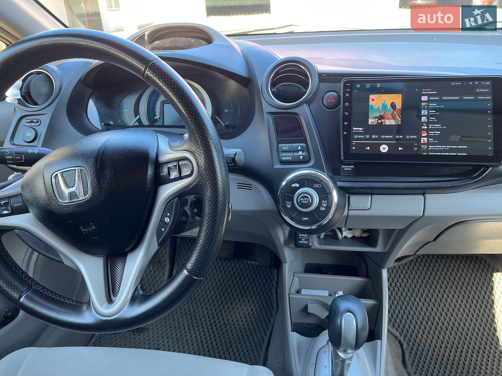 Honda Insight 2011 VIN JHMZE2H75BS009577 фото оголошення 9 з 16