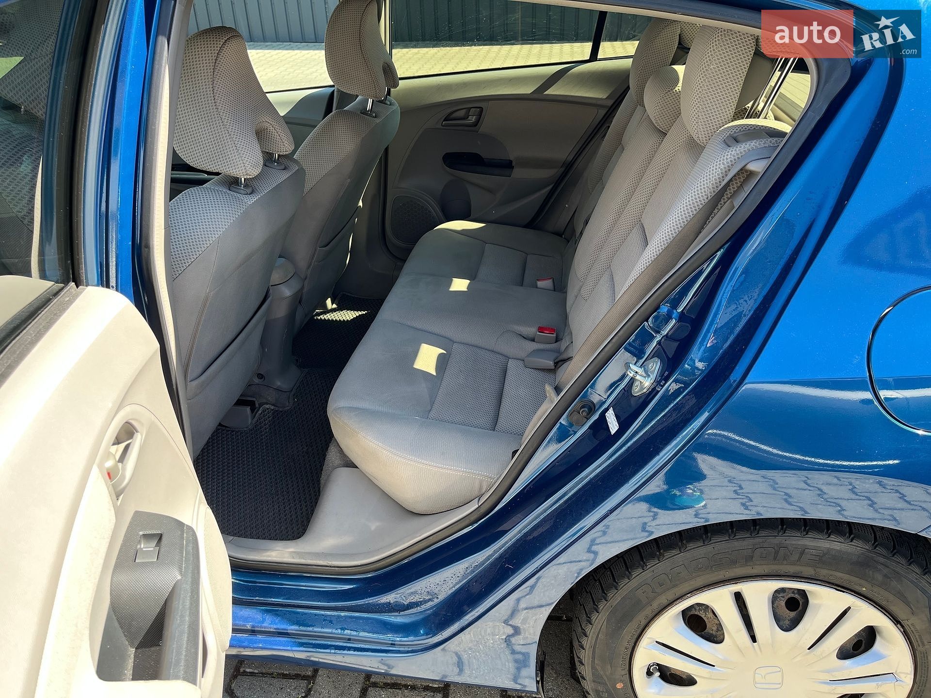 Honda Insight 2011 VIN JHMZE2H75BS009577 фото оголошення 11 з 16