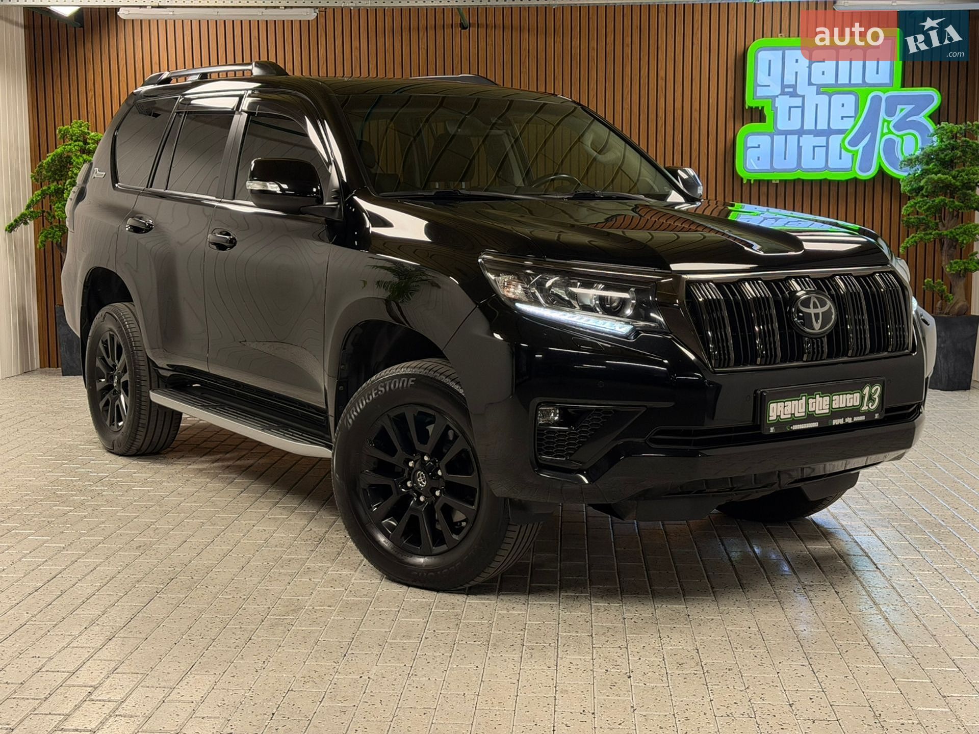 Toyota Land Cruiser Prado 2021 VIN JTEBU3FJ50K213265 фото оголошення 3 з 55