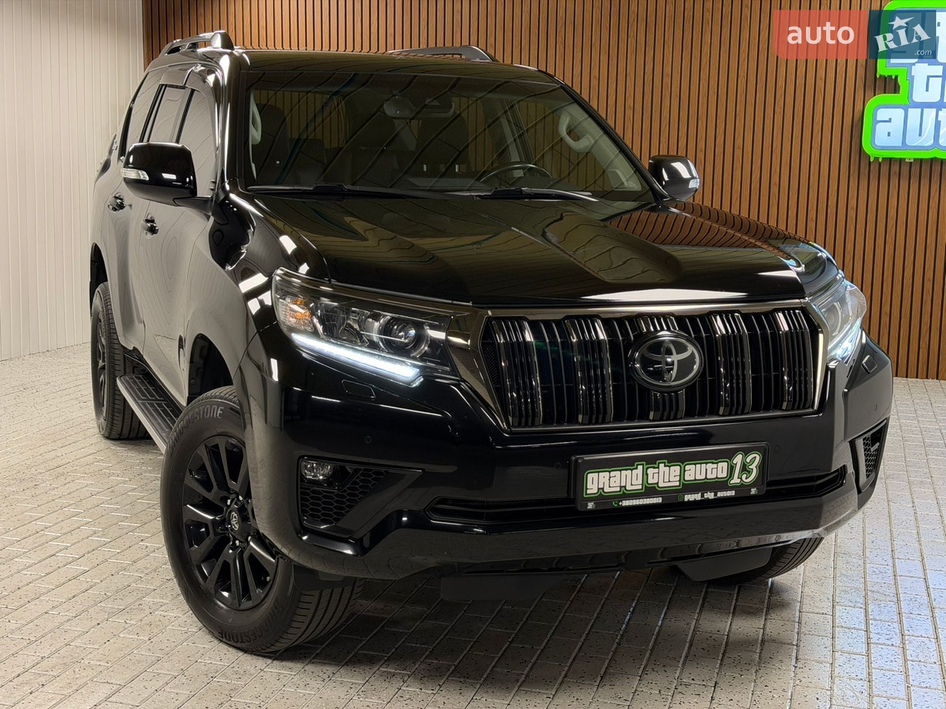 Toyota Land Cruiser Prado 2021 VIN JTEBU3FJ50K213265 фото оголошення 7 з 55
