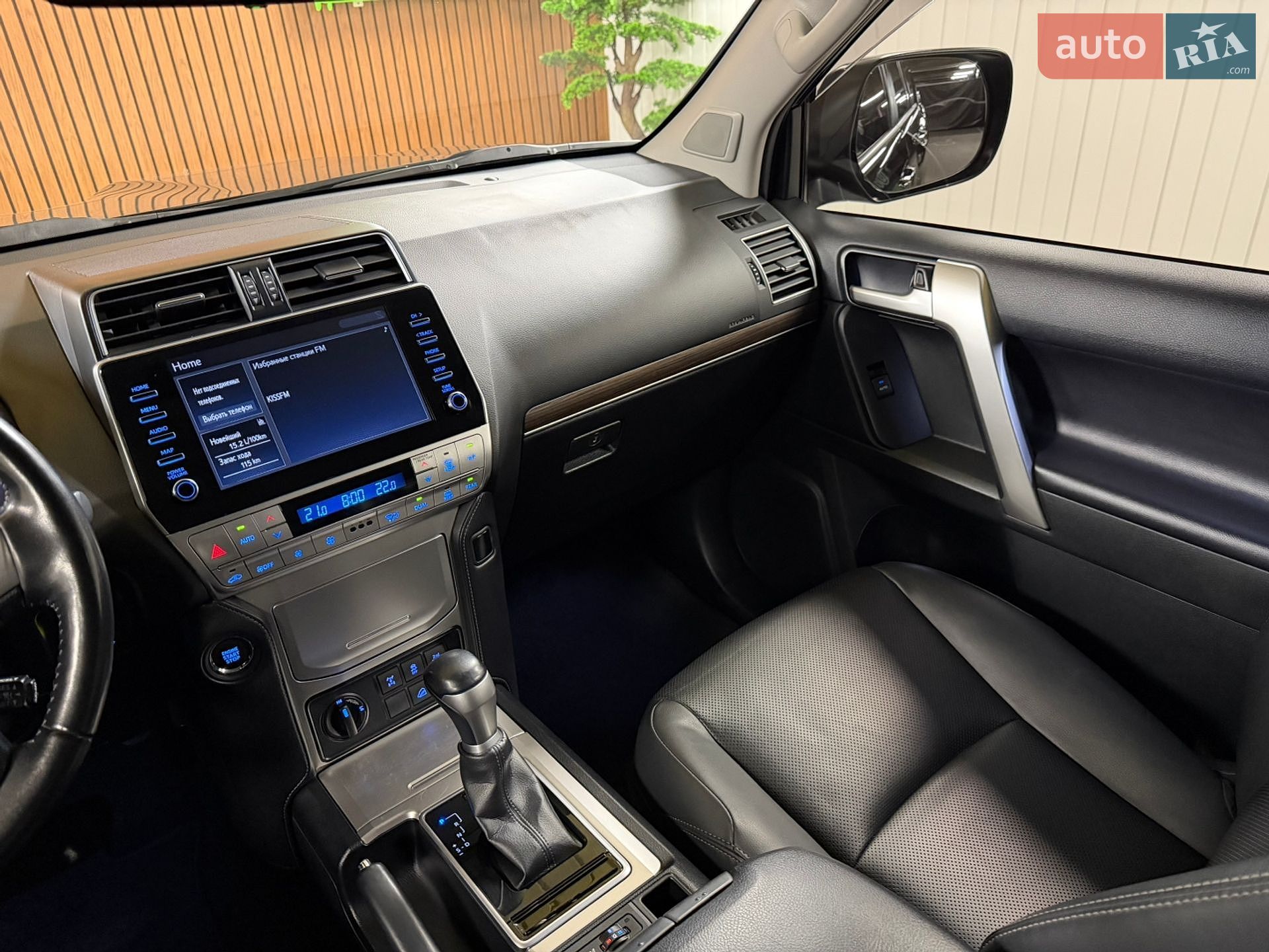 Toyota Land Cruiser Prado 2021 VIN JTEBU3FJ50K213265 фото оголошення 32 з 55