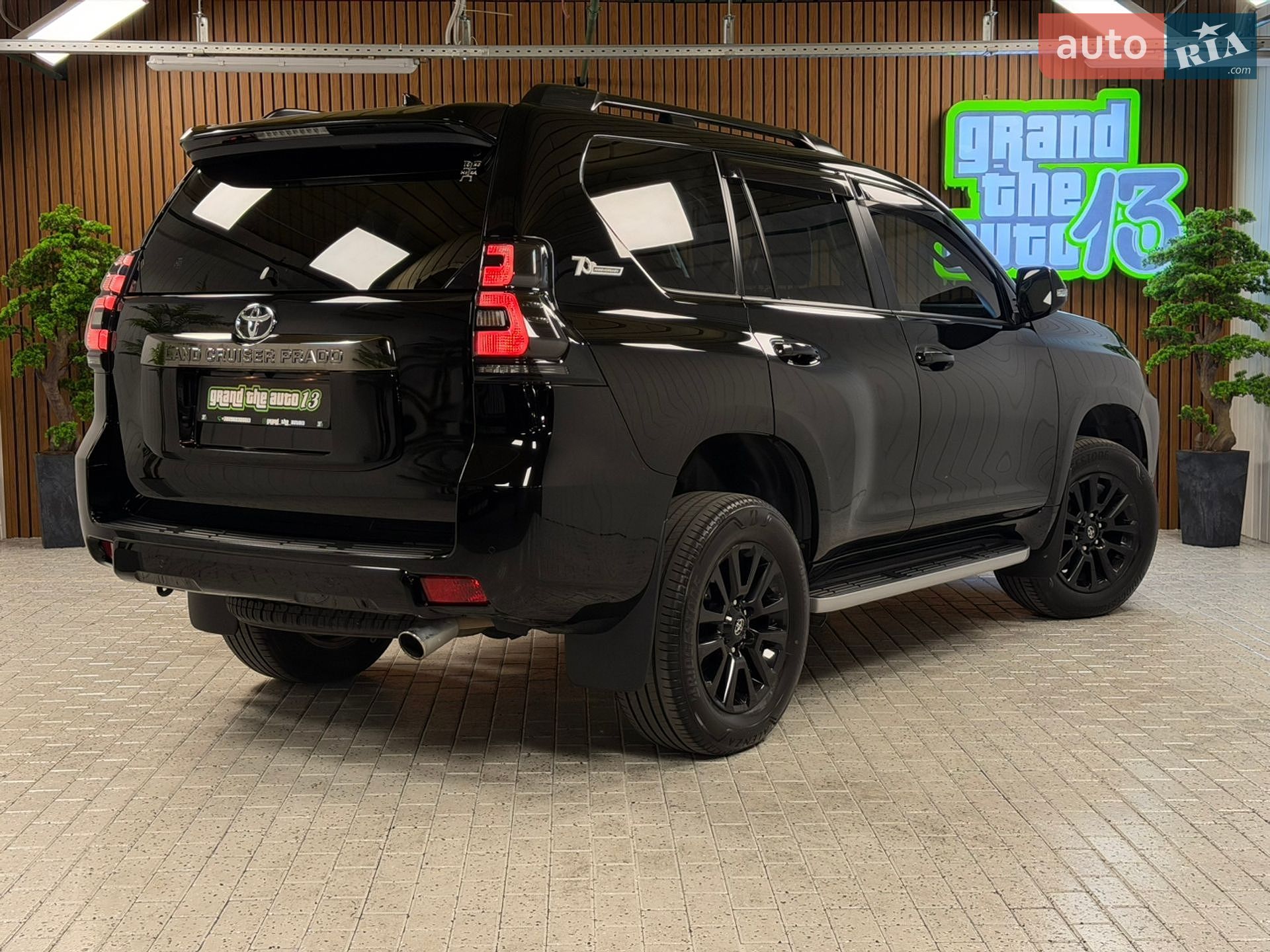 Toyota Land Cruiser Prado 2021 VIN JTEBU3FJ50K213265 фото оголошення 45 з 55