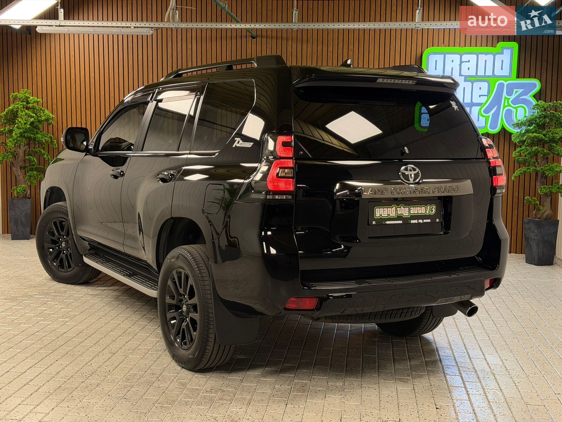 Toyota Land Cruiser Prado 2021 VIN JTEBU3FJ50K213265 фото оголошення 46 з 55