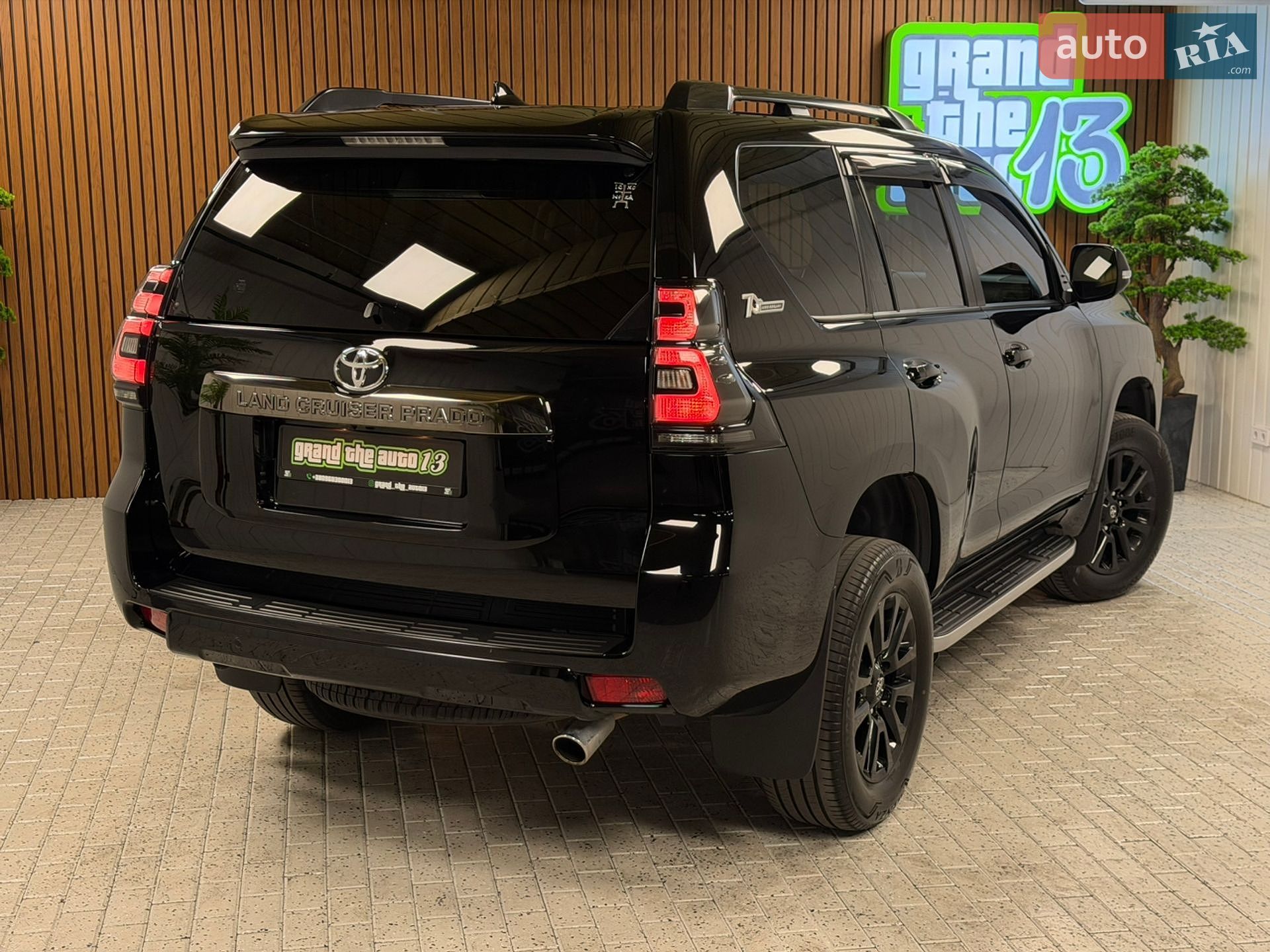 Toyota Land Cruiser Prado 2021 VIN JTEBU3FJ50K213265 фото оголошення 49 з 55