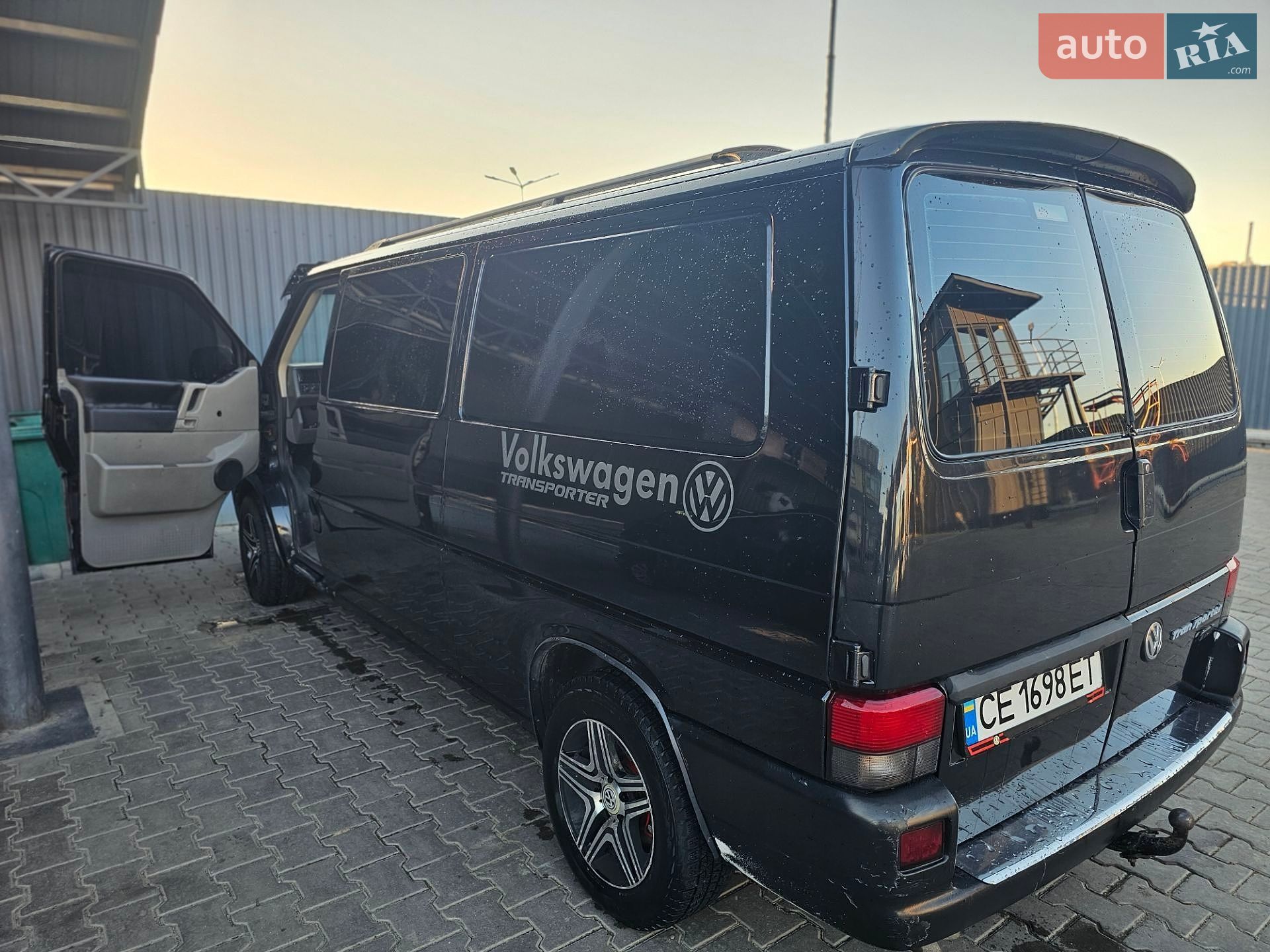Volkswagen Transporter 2001 VIN WV1ZZZ70Z2H054526 фото оголошення 10 з 28