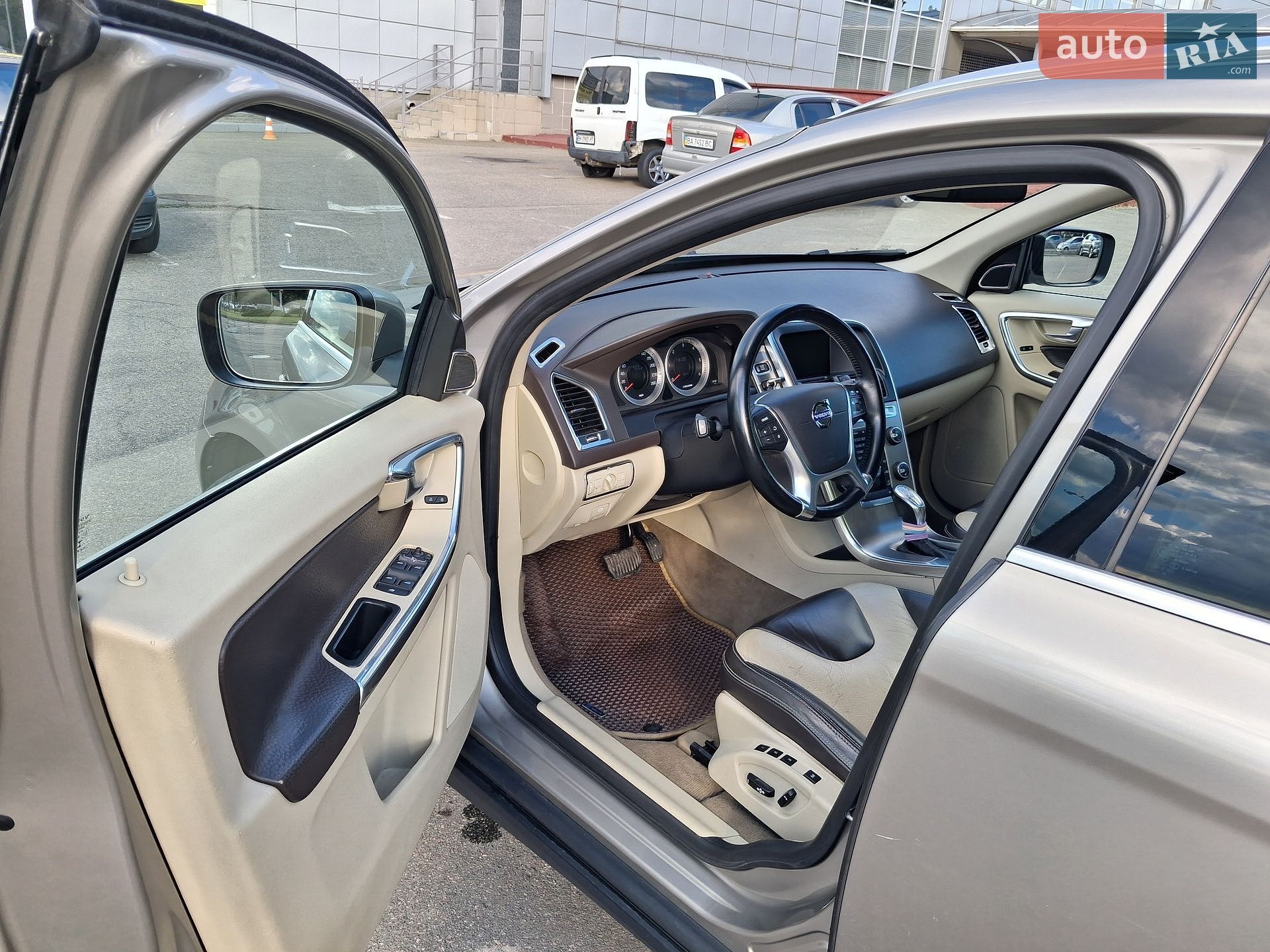 Volvo XC60 2013 VIN YV1DZ8256D2459773 фото оголошення 22 з 59
