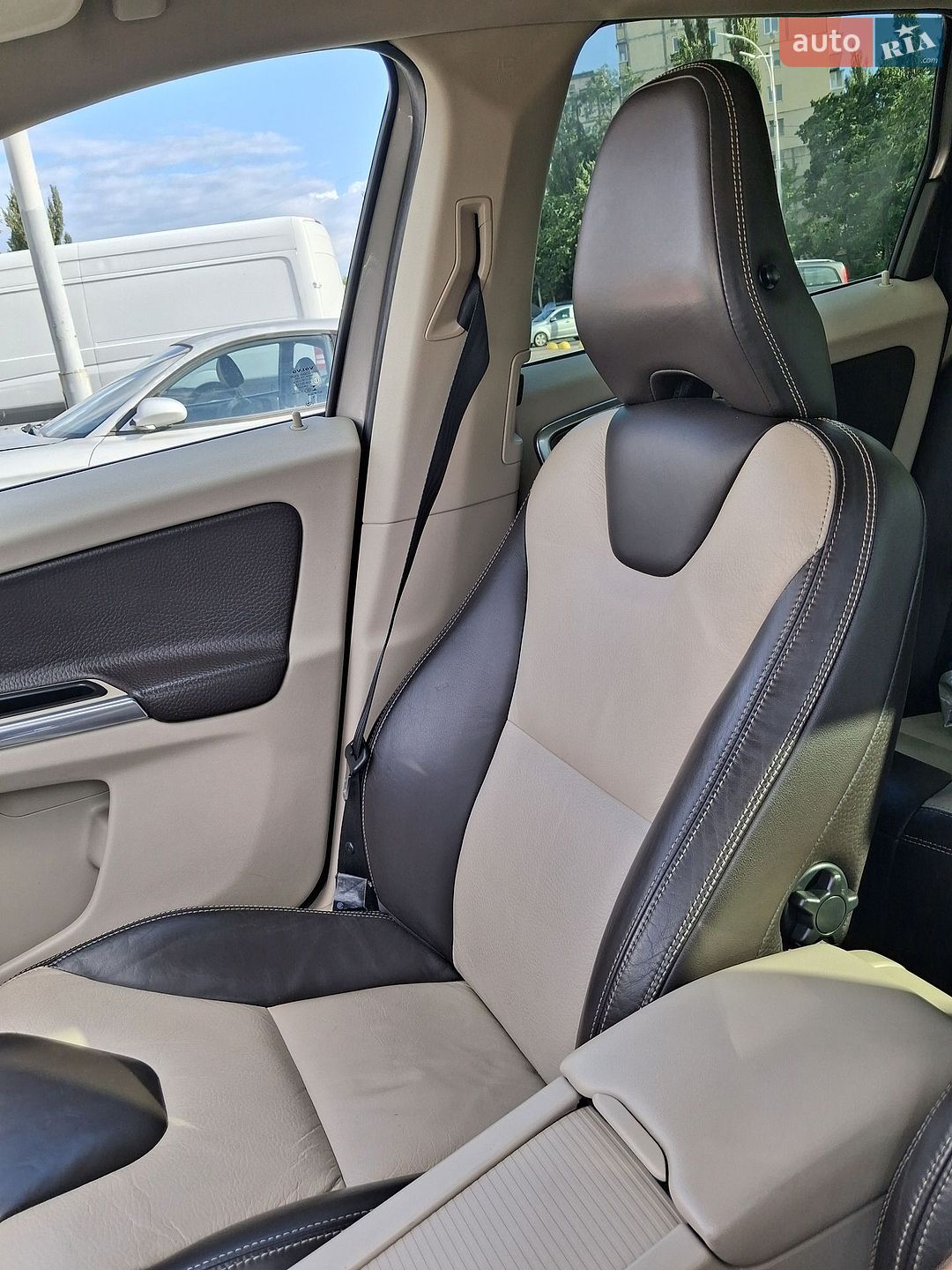 Volvo XC60 2013 VIN YV1DZ8256D2459773 фото оголошення 34 з 59