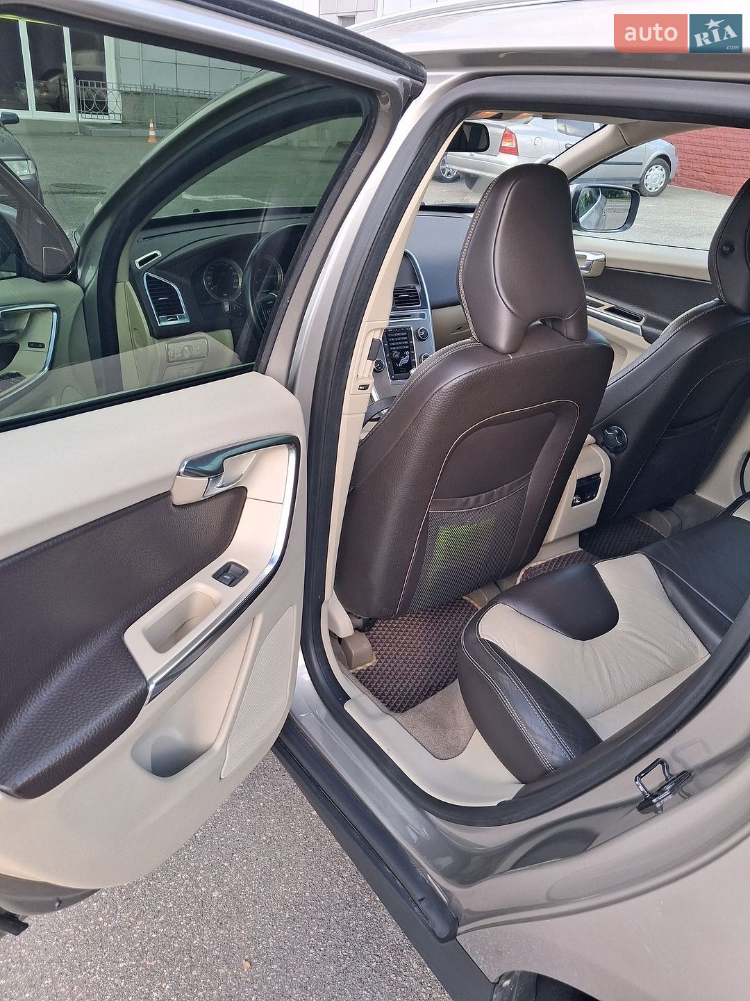 Volvo XC60 2013 VIN YV1DZ8256D2459773 фото оголошення 37 з 59