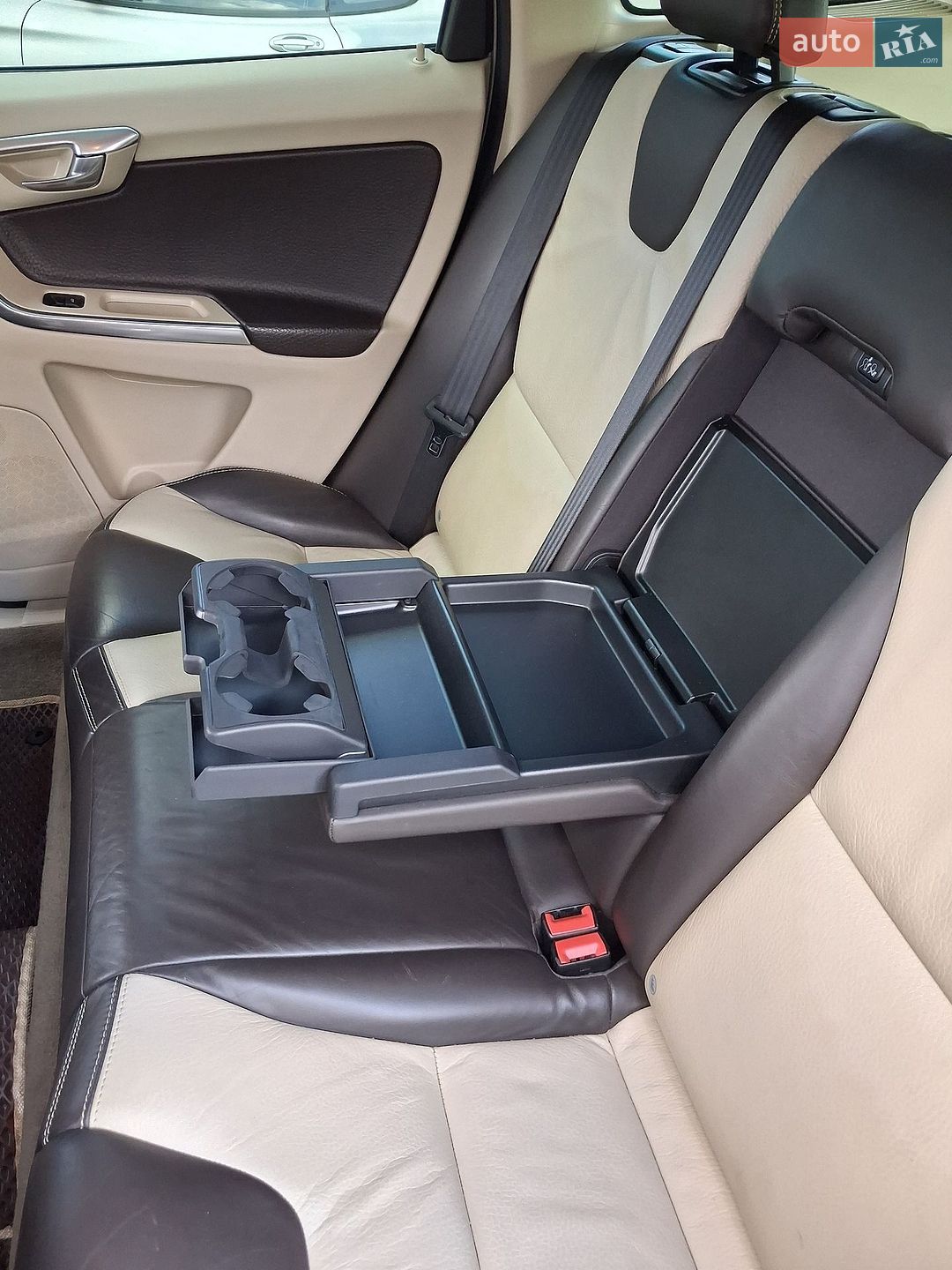 Volvo XC60 2013 VIN YV1DZ8256D2459773 фото оголошення 39 з 59