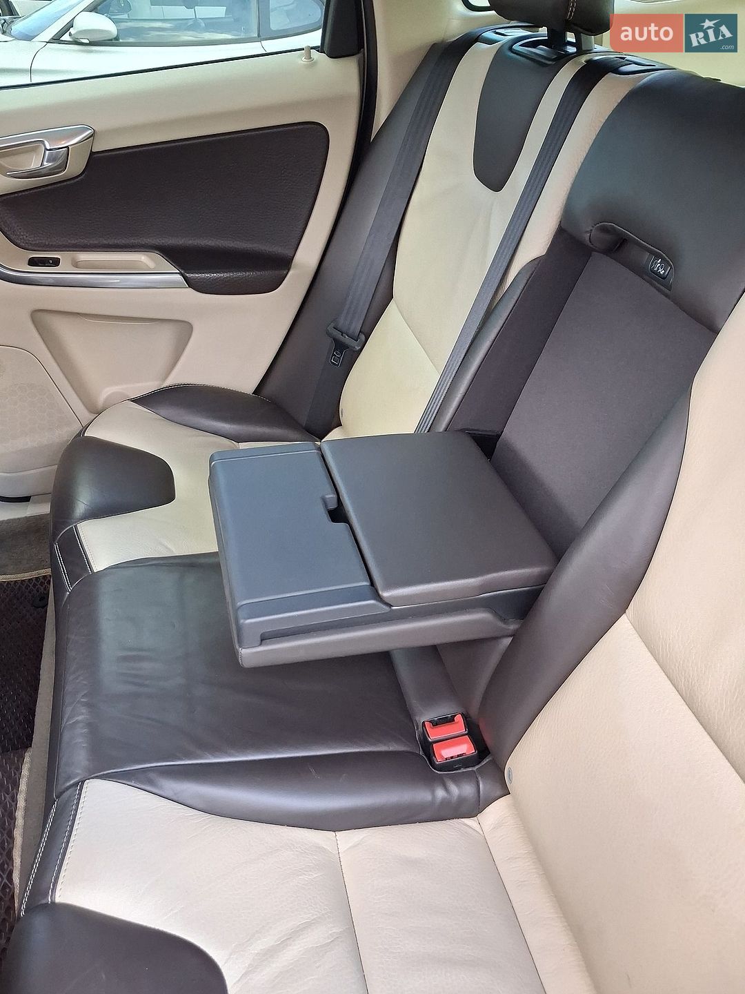 Volvo XC60 2013 VIN YV1DZ8256D2459773 фото оголошення 40 з 59