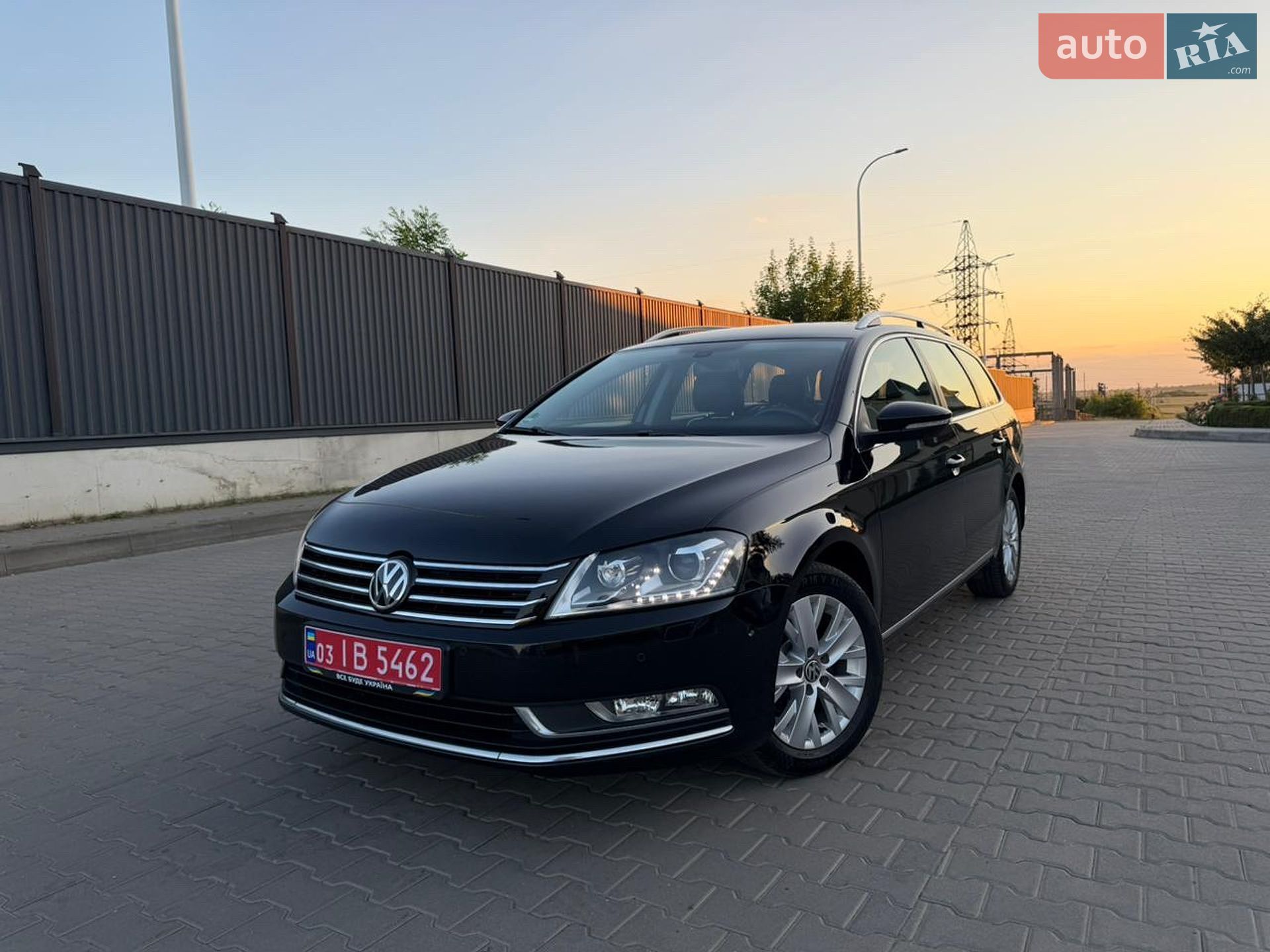 Volkswagen Passat 2014 VIN WVWZZZ3CZFE041271 фото оголошення 4 з 30
