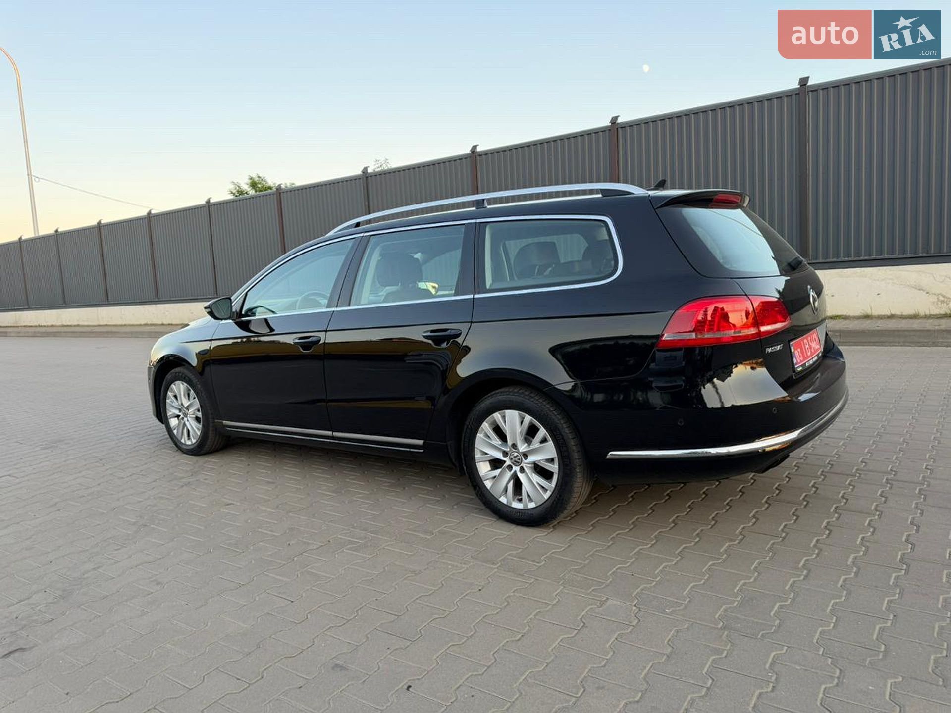 Volkswagen Passat 2014 VIN WVWZZZ3CZFE041271 фото оголошення 13 з 30