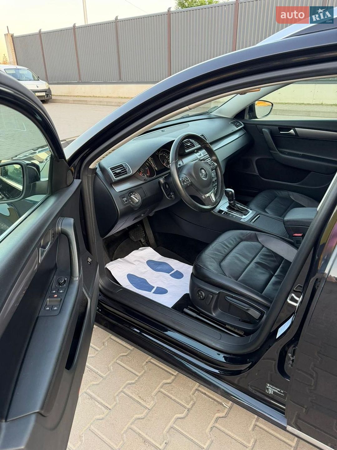 Volkswagen Passat 2014 VIN WVWZZZ3CZFE041271 фото оголошення 15 з 30