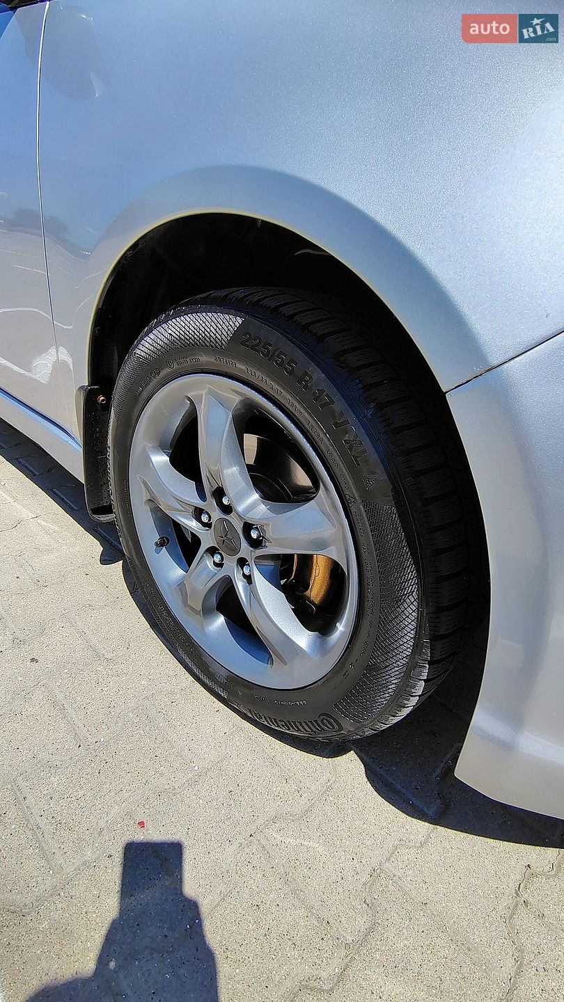 Mitsubishi Grandis 2006 VIN JMBLRNA4W6Z000859 фото оголошення 7 з 14