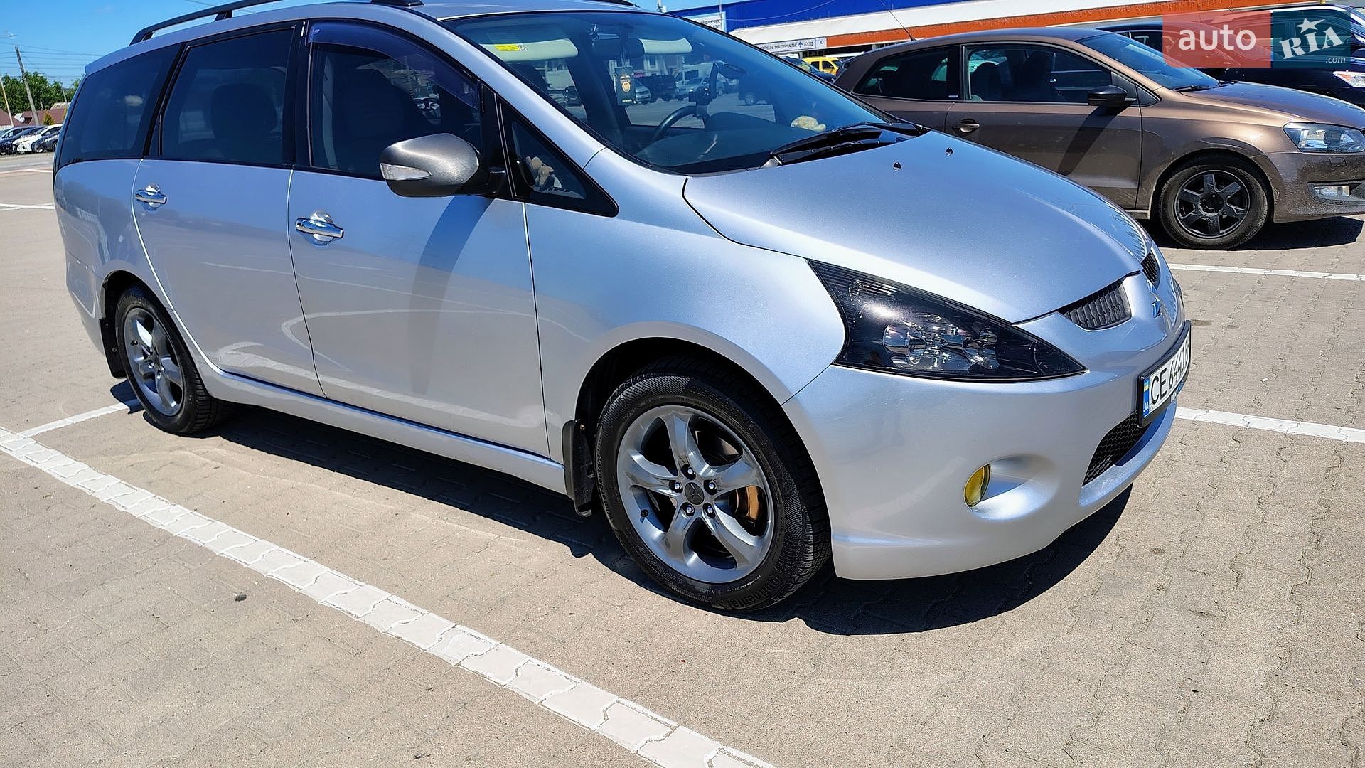 Mitsubishi Grandis 2006 VIN JMBLRNA4W6Z000859 фото оголошення 12 з 14