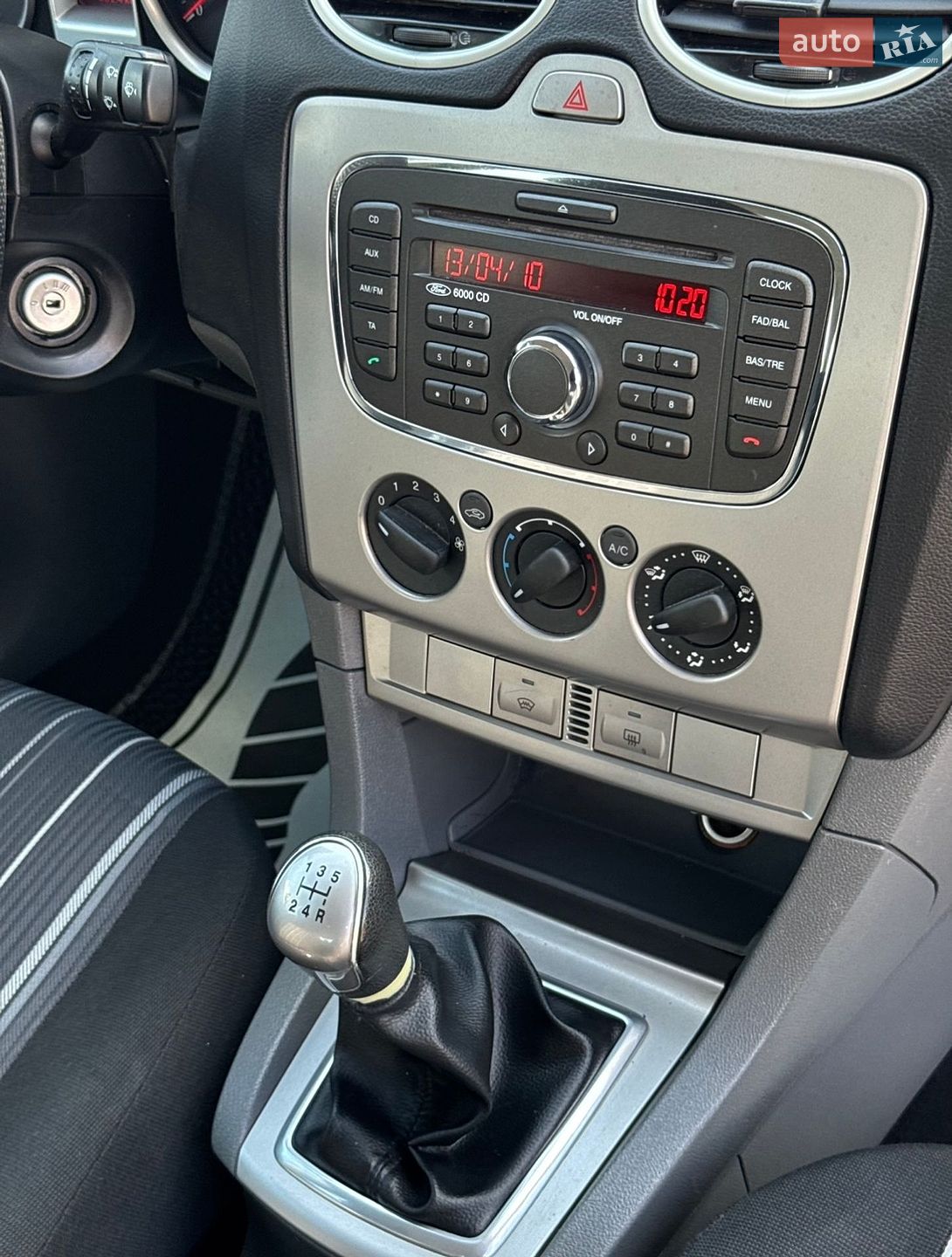 Ford Focus 2010 VIN WF0SXXGCDSAT37965 фото оголошення 13 з 17