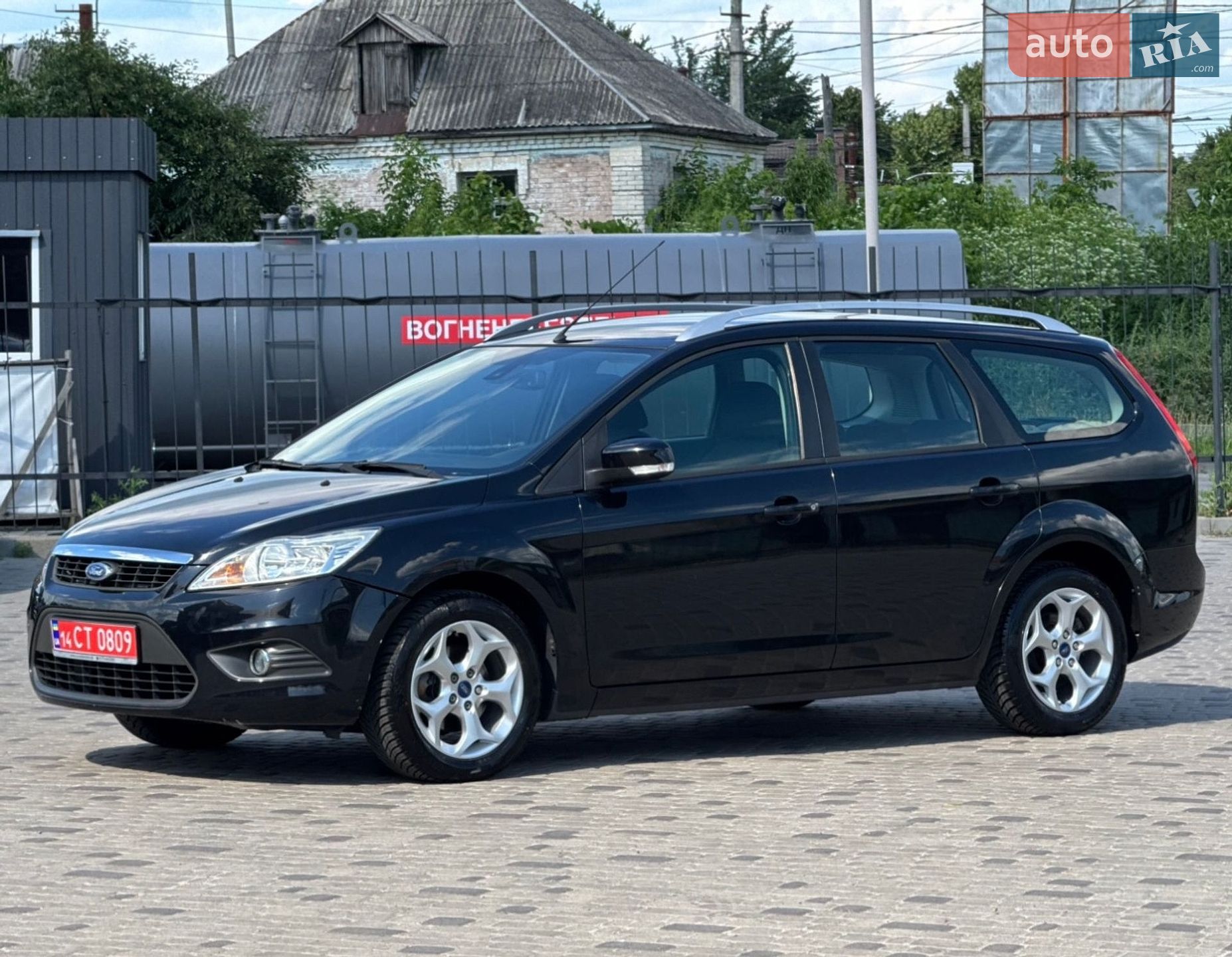 Ford Focus 2010 VIN WF0SXXGCDSAT37965 фото оголошення 16 з 17