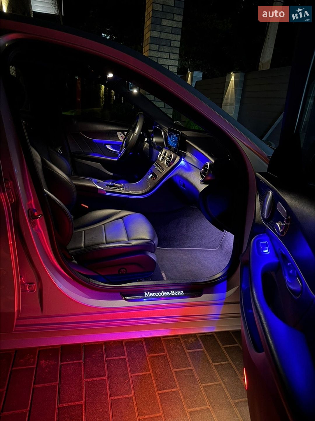 Mercedes-Benz C-Class 2020 VIN W1KWF8EBXMR616815 фото оголошення 18 з 28