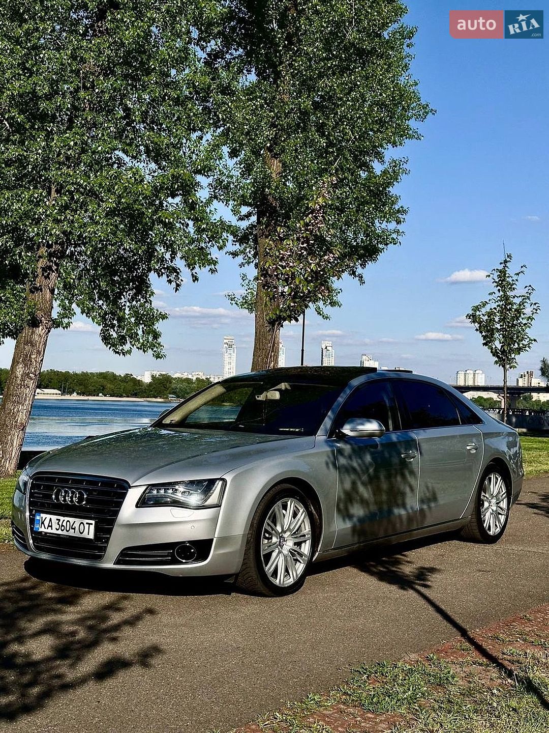 Audi A8 2011 VIN WAUZZZ4H7BN022341 фото оголошення 3 з 12