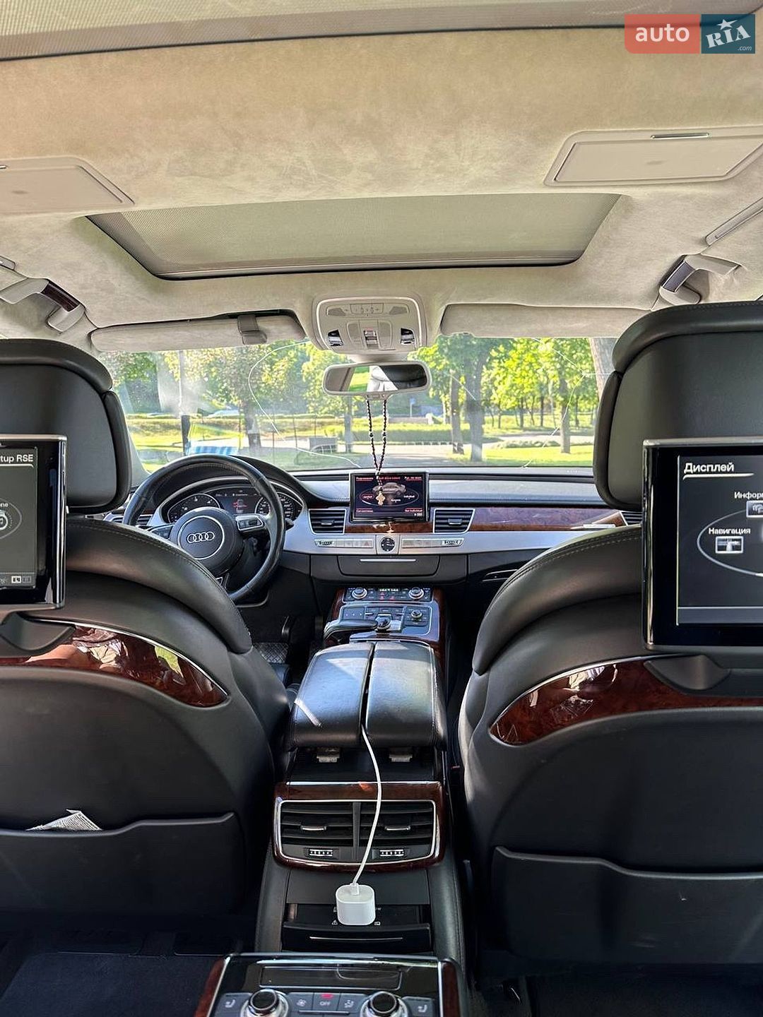 Audi A8 2011 VIN WAUZZZ4H7BN022341 фото оголошення 9 з 12