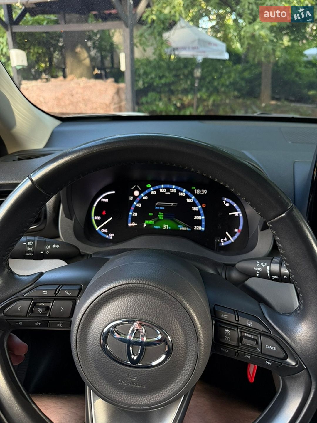Toyota Yaris Cross 2022 VIN JTDKBABB60A073665 фото оголошення 18 з 20