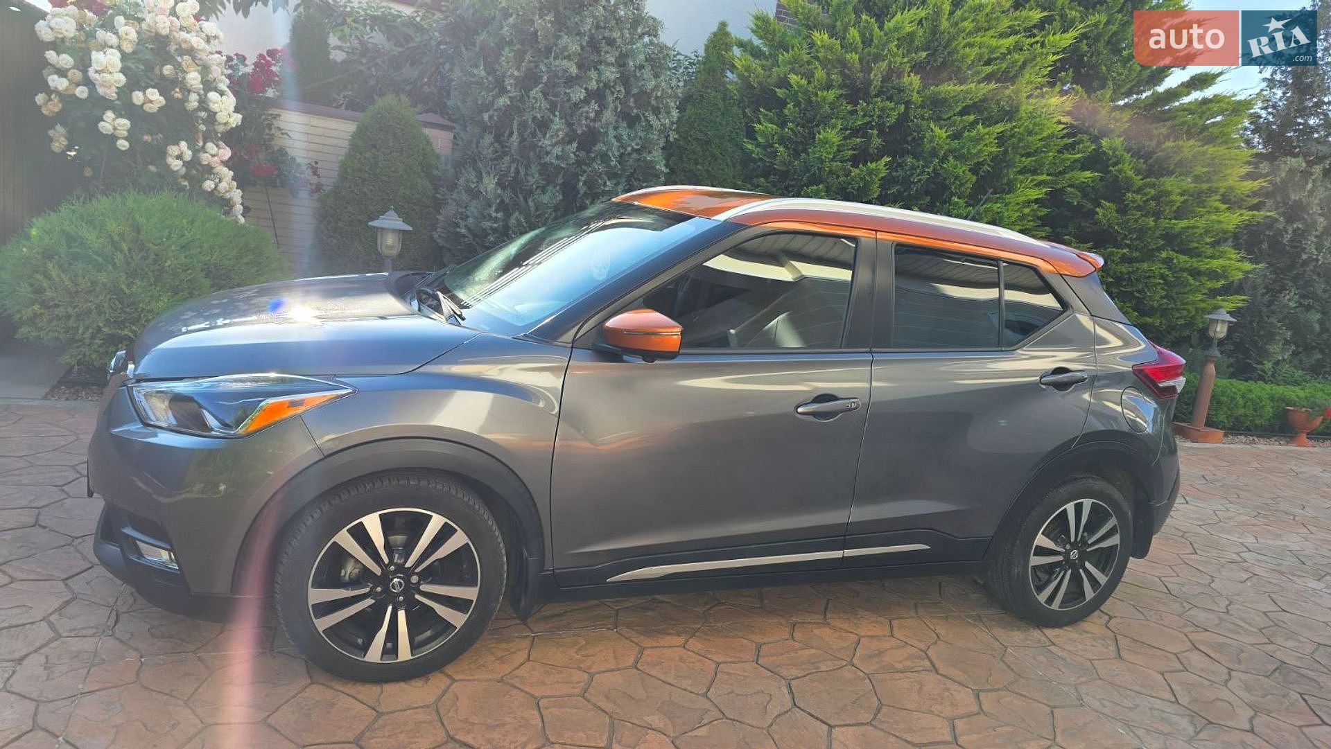 Nissan Kicks 2018 VIN 3N1CP5CU9JL541396 фото оголошення 3 з 14