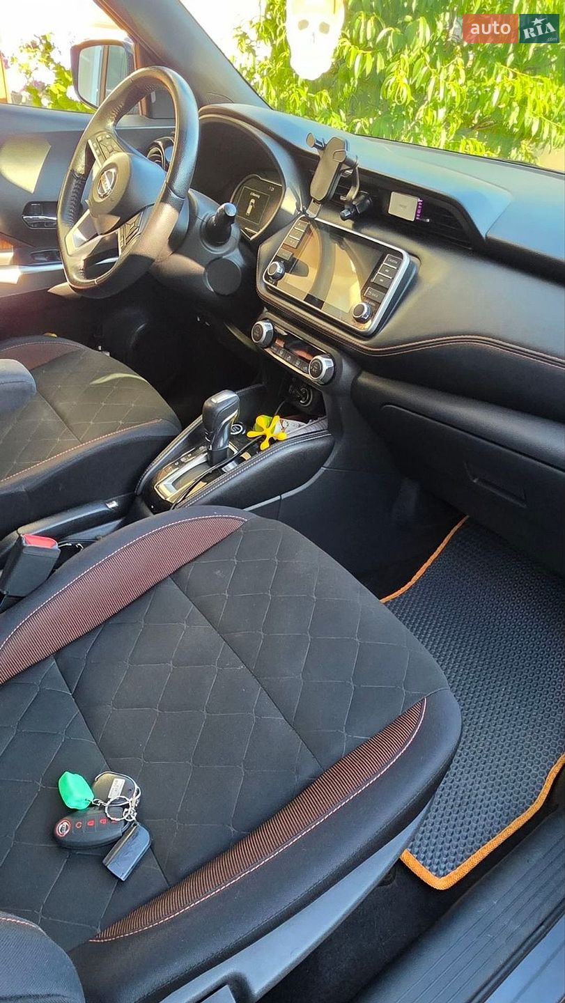 Nissan Kicks 2018 VIN 3N1CP5CU9JL541396 фото оголошення 11 з 14