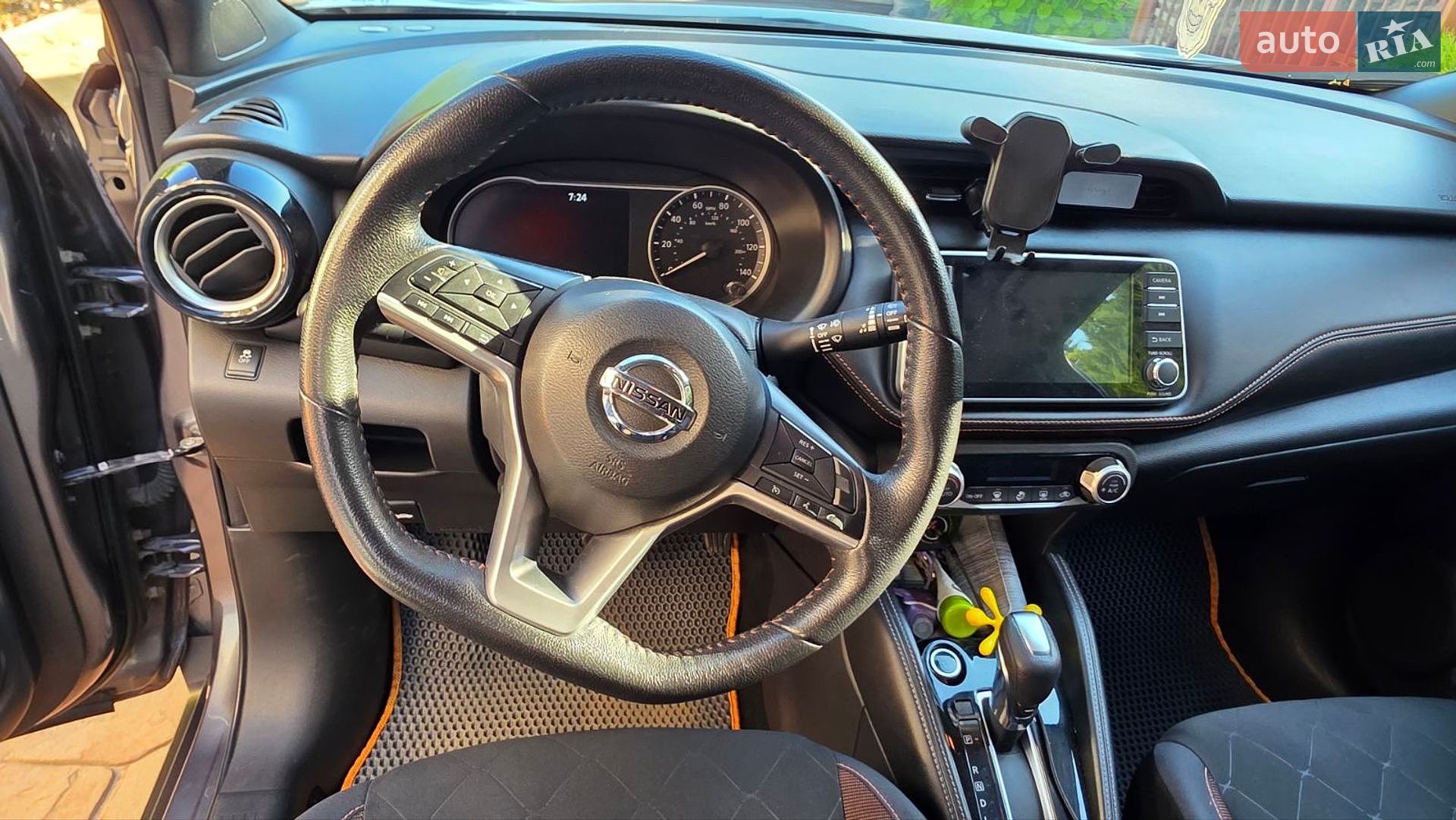 Nissan Kicks 2018 VIN 3N1CP5CU9JL541396 фото оголошення 14 з 14