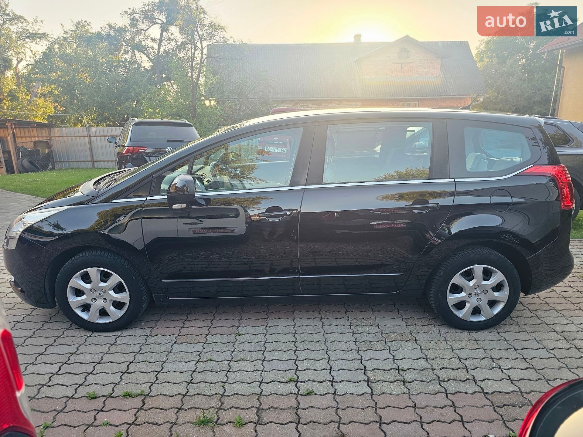 Peugeot 5008 2013 VIN VF30E9HD8DS184446 фото оголошення 4 з 26