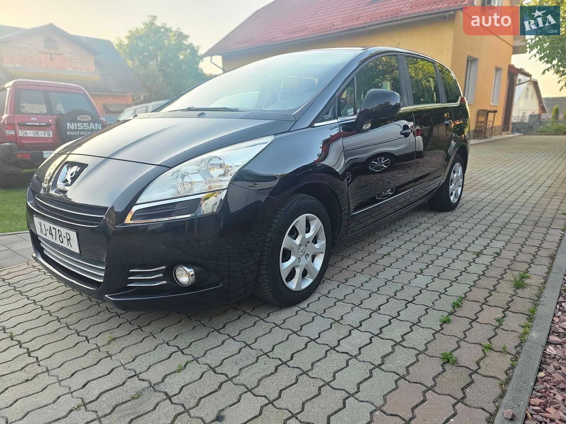 Peugeot 5008 2013 VIN VF30E9HD8DS184446 фото оголошення 2 з 26
