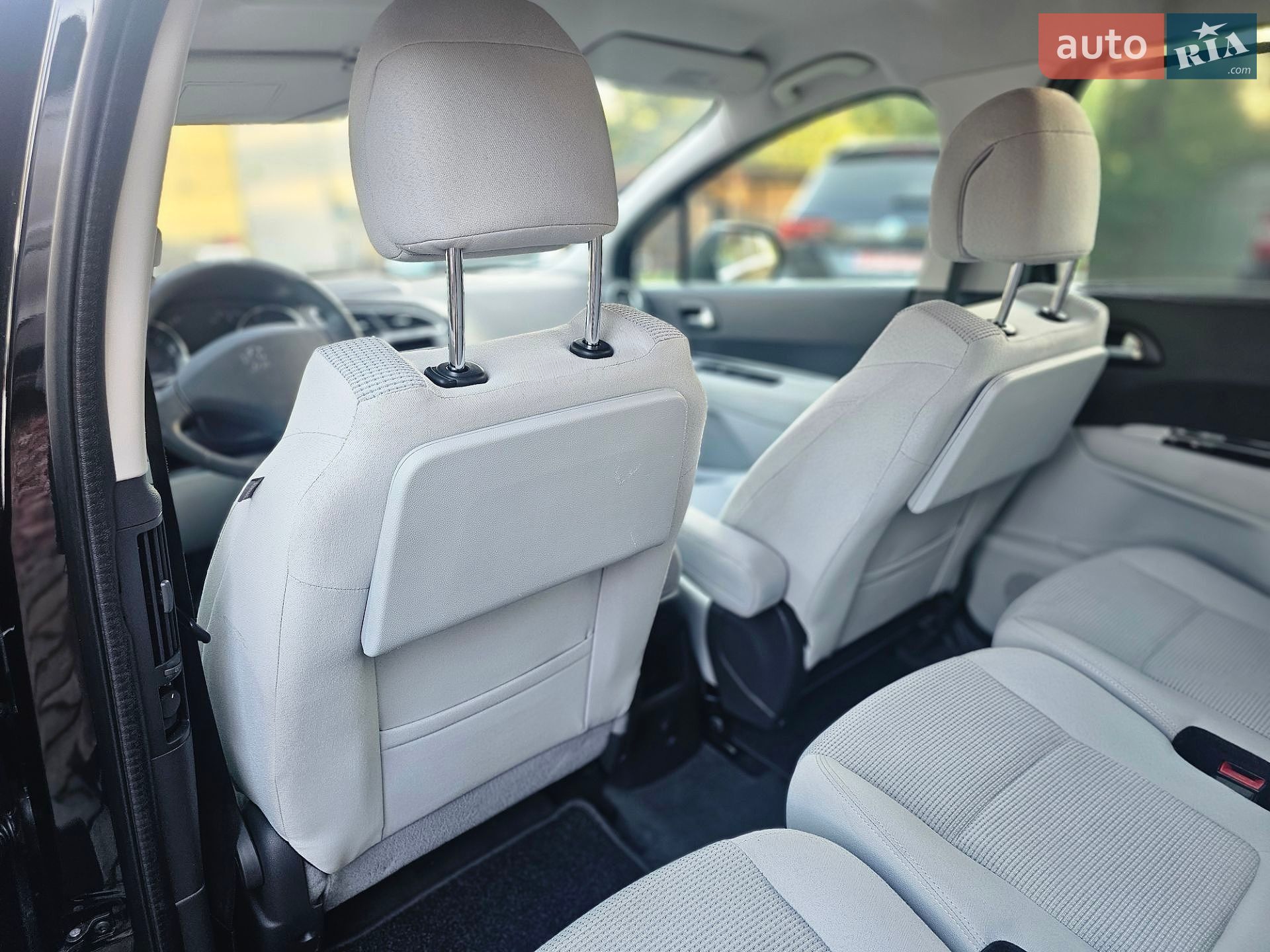 Peugeot 5008 2013 VIN VF30E9HD8DS184446 фото оголошення 18 з 26